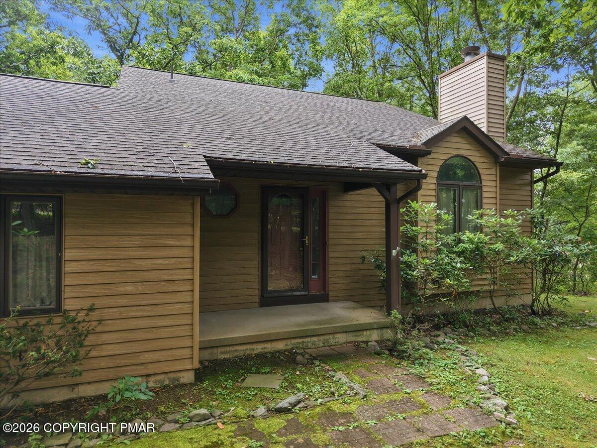 408 Longview Drive Property Photo 4