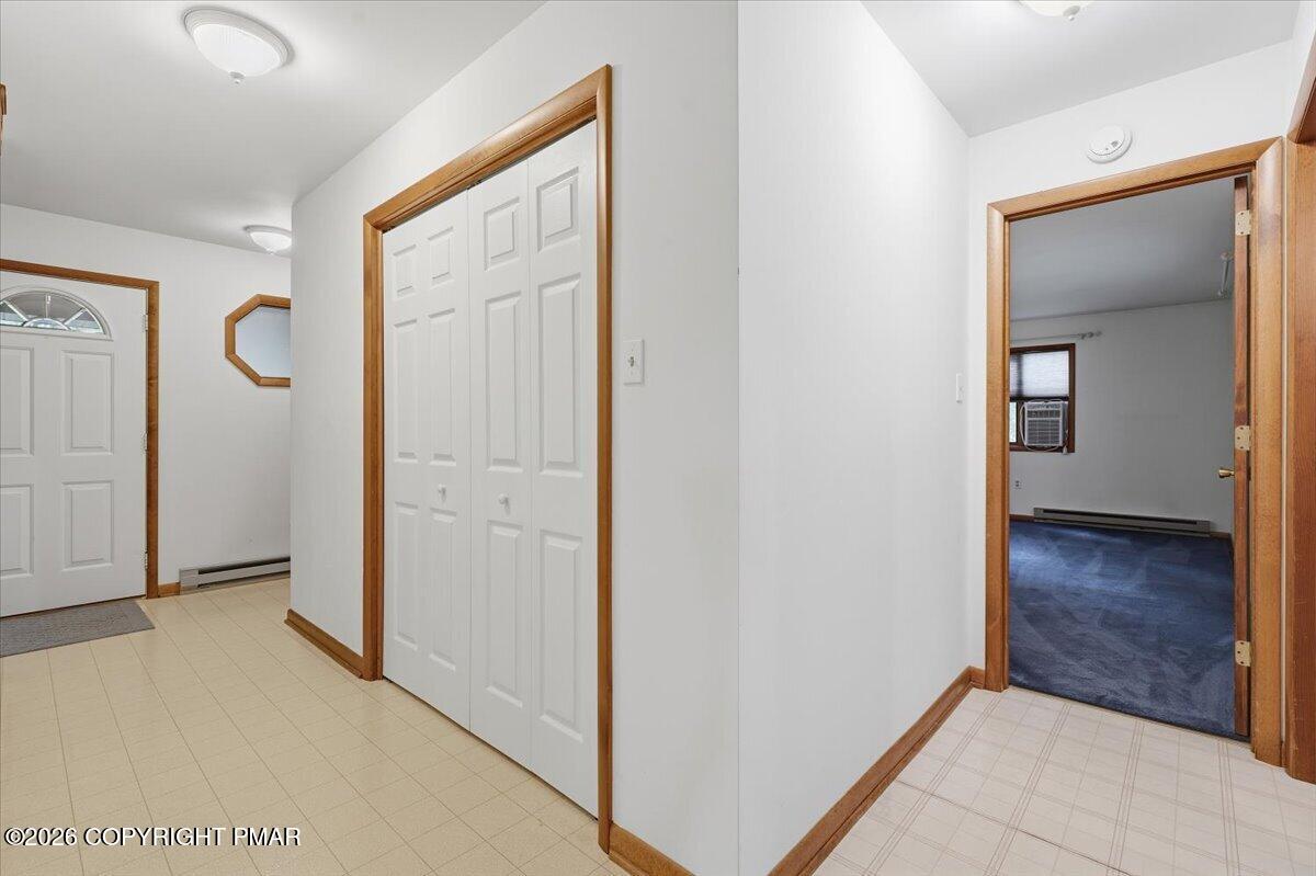 408 Longview Drive Property Photo 7