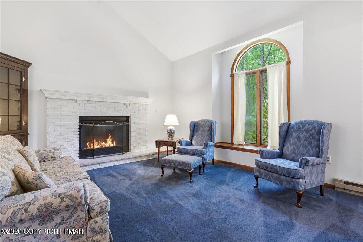408 Longview Drive Property Photo 10