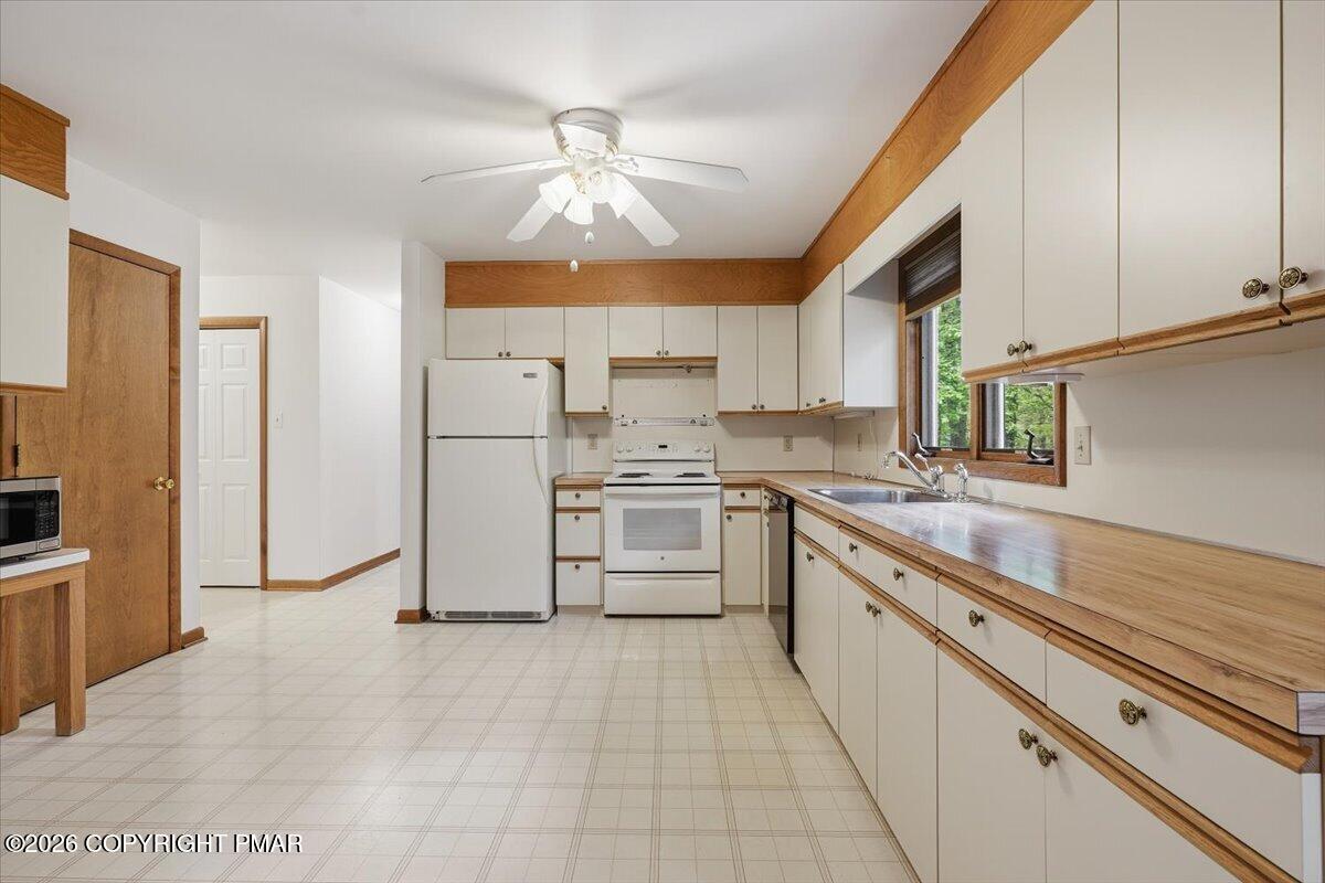 408 Longview Drive Property Photo 15
