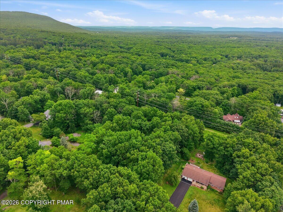 408 Longview Drive Property Photo 47