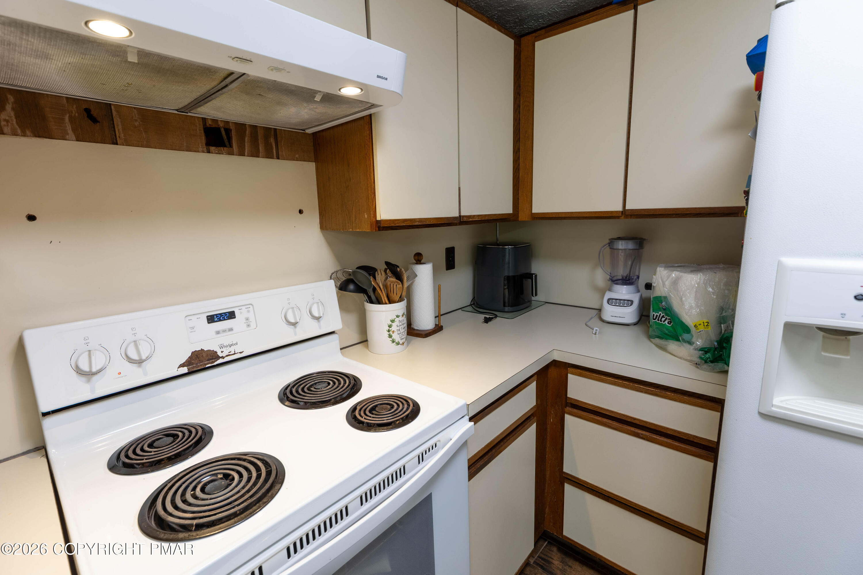 230 Ash Drive Property Photo 14