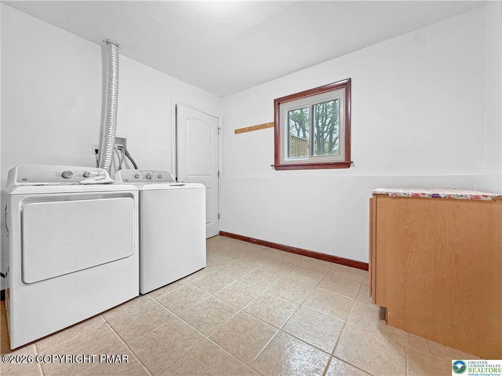 854 Lower Mountain Drive Property Photo 17