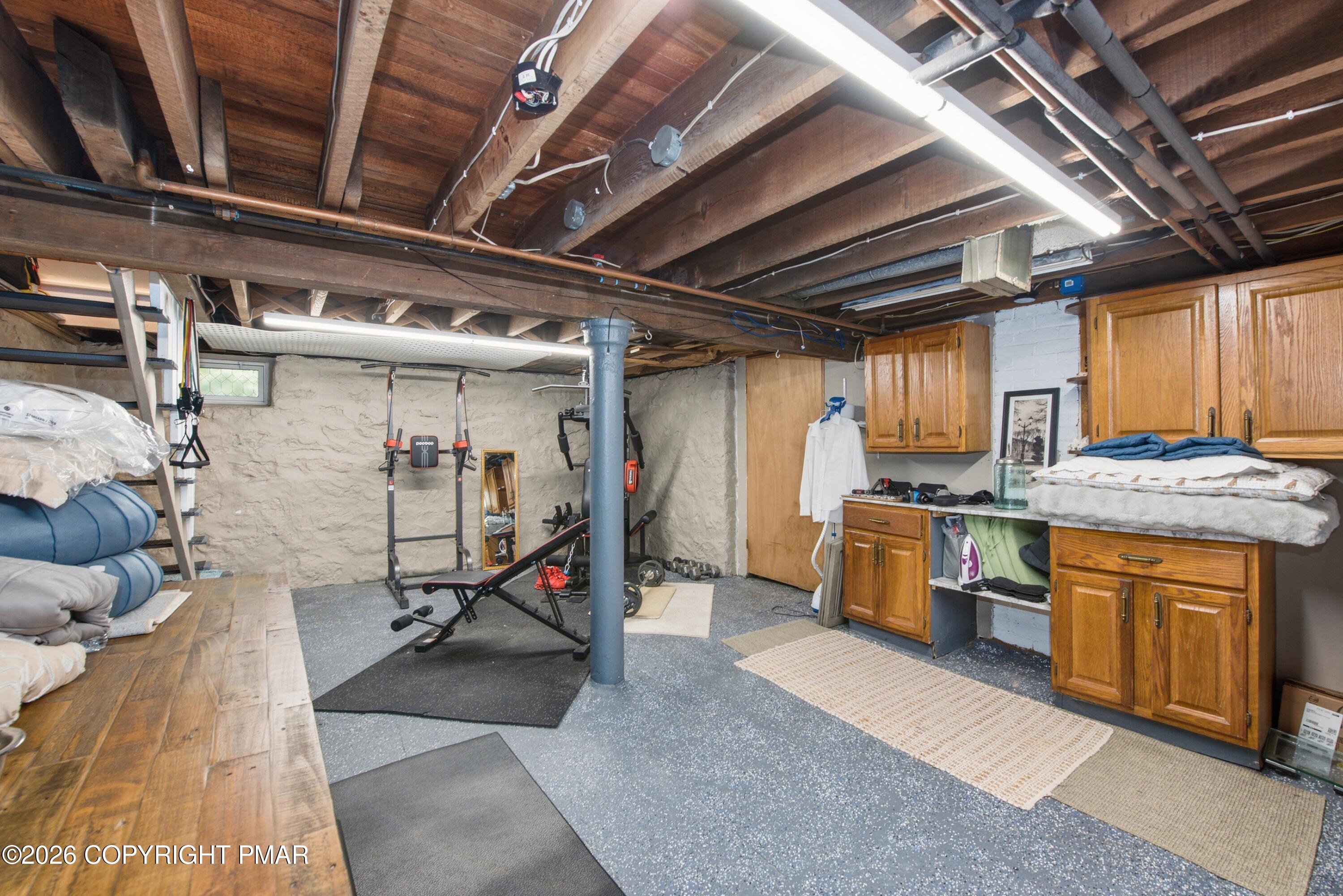 724 North Street Property Photo 42