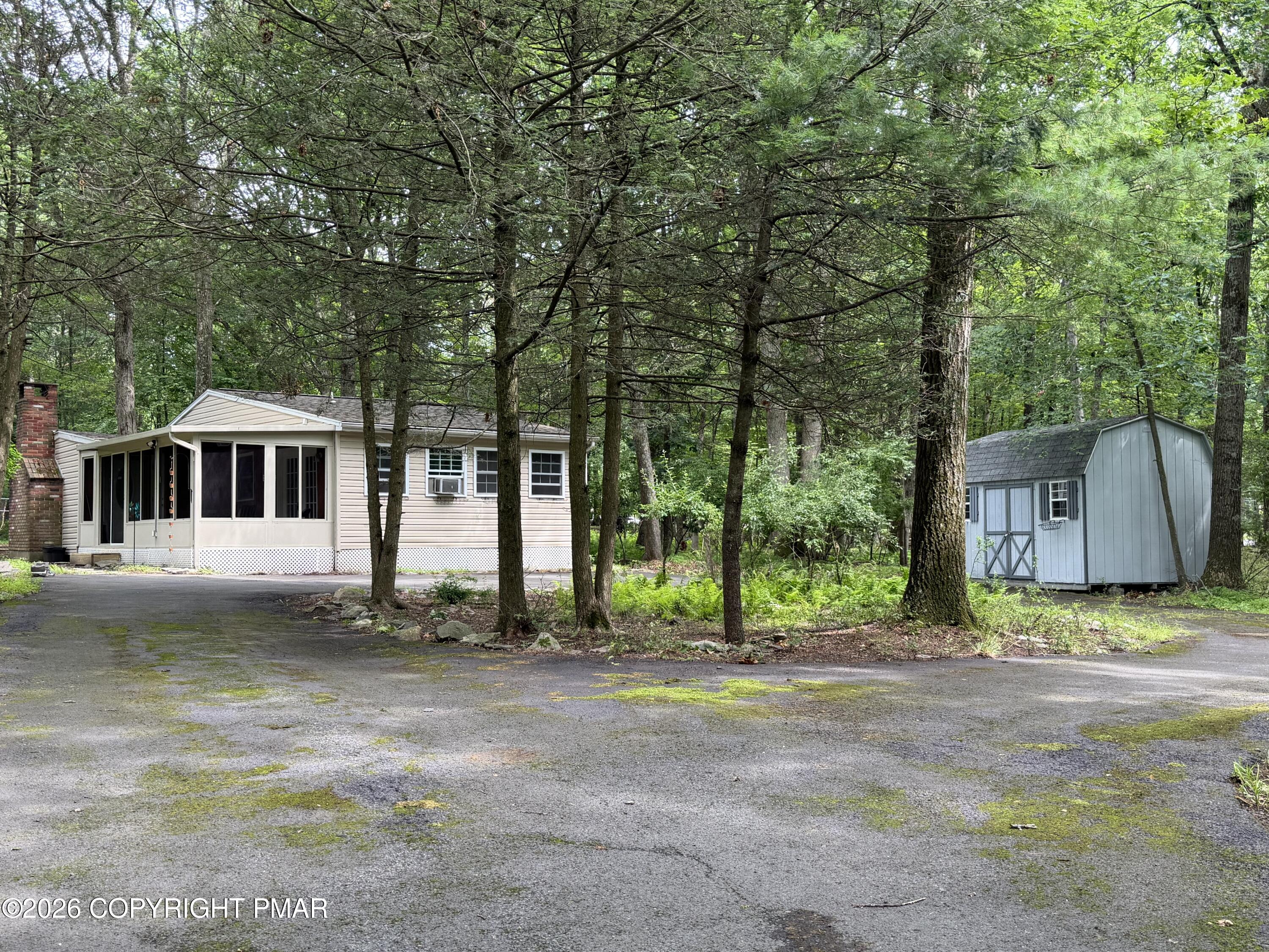 3233 Pocono Drive Property Photo 1
