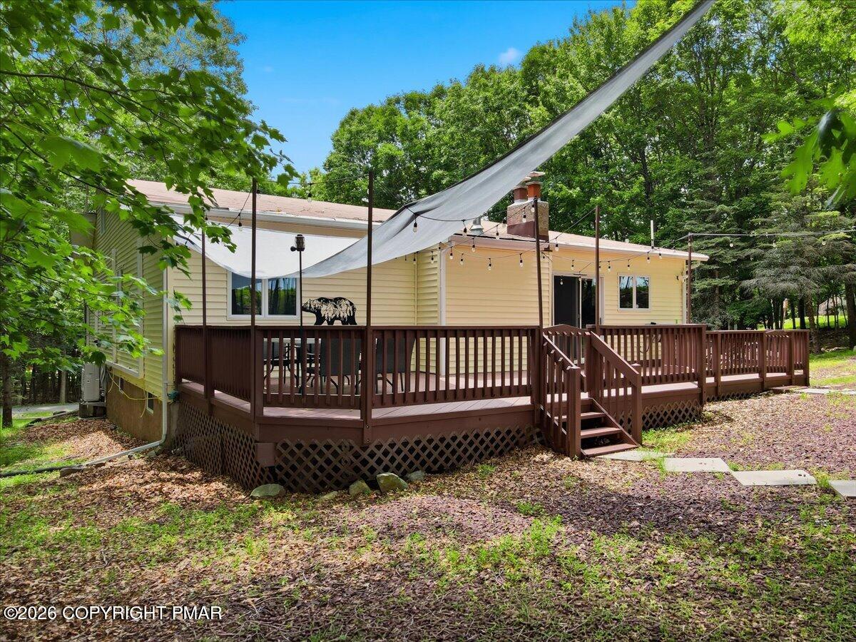 17 Basswood Court Property Photo 17