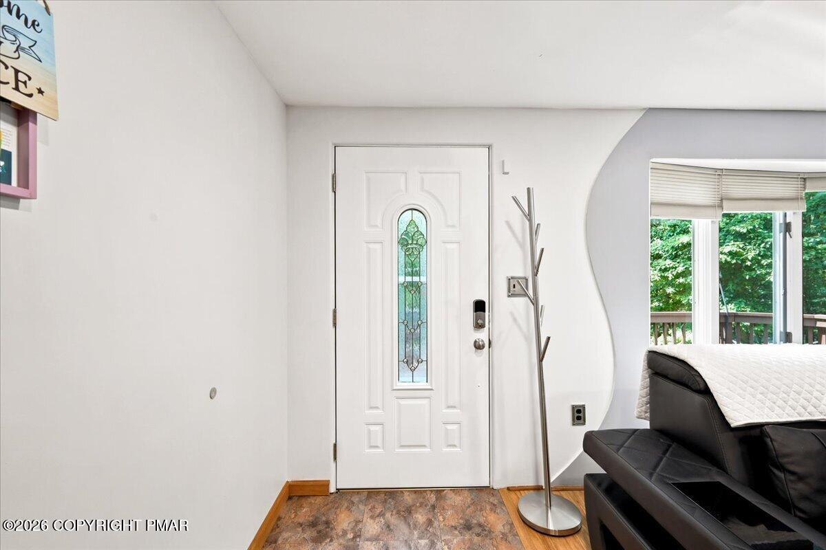 17 Basswood Court Property Photo 18
