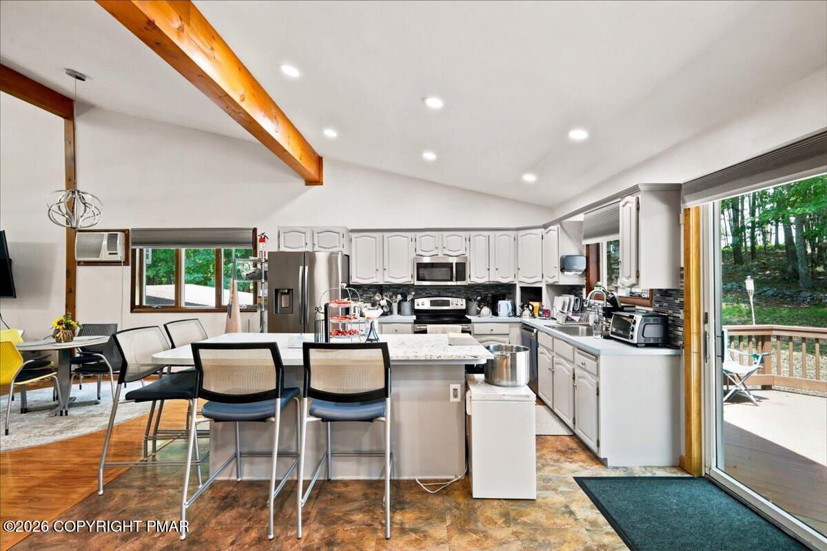 17 Basswood Court Property Photo 34