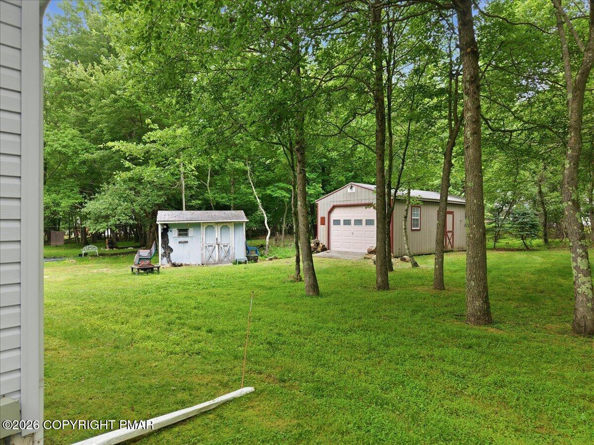 10 Lenape Trail Property Photo 11