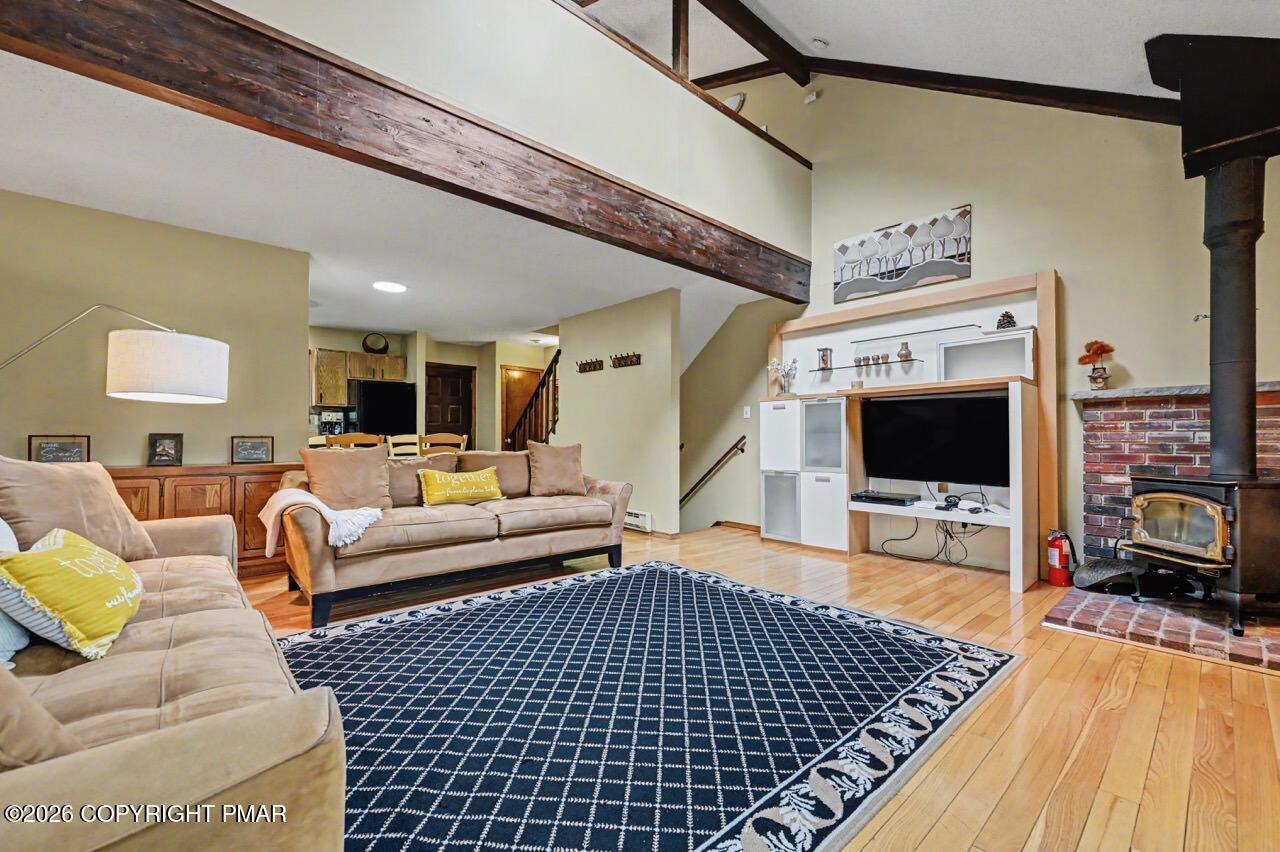 129 Cross Country Lane Property Photo 5