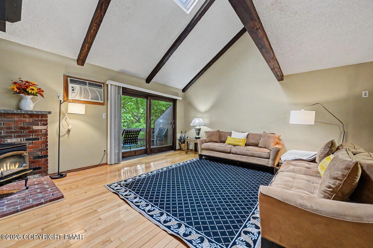 129 Cross Country Lane Property Photo 6