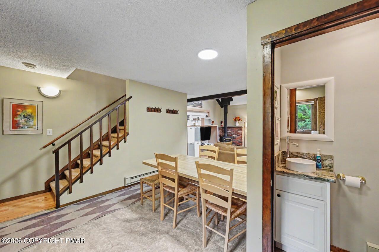 129 Cross Country Lane Property Photo 24