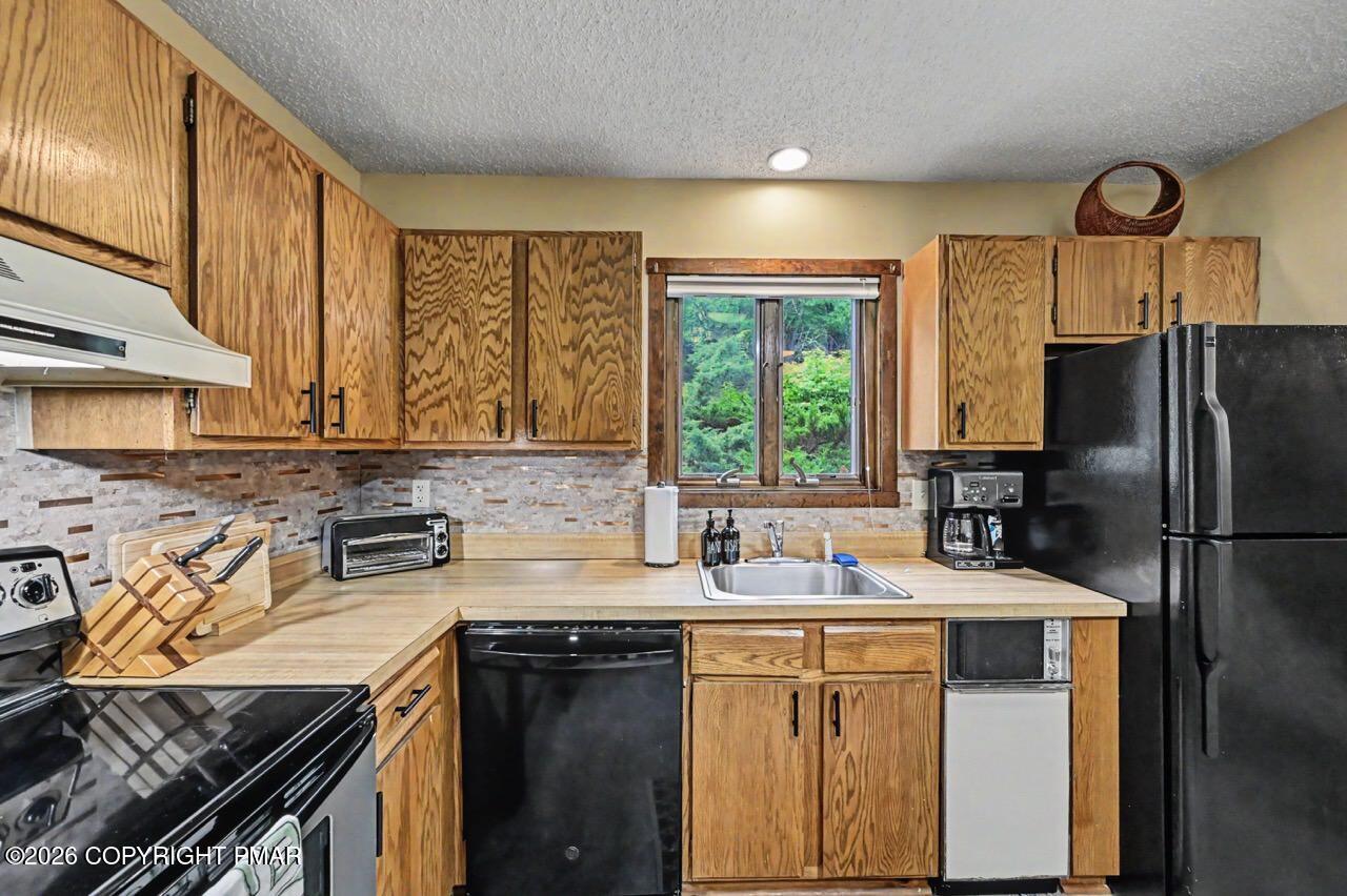 129 Cross Country Lane Property Photo 26