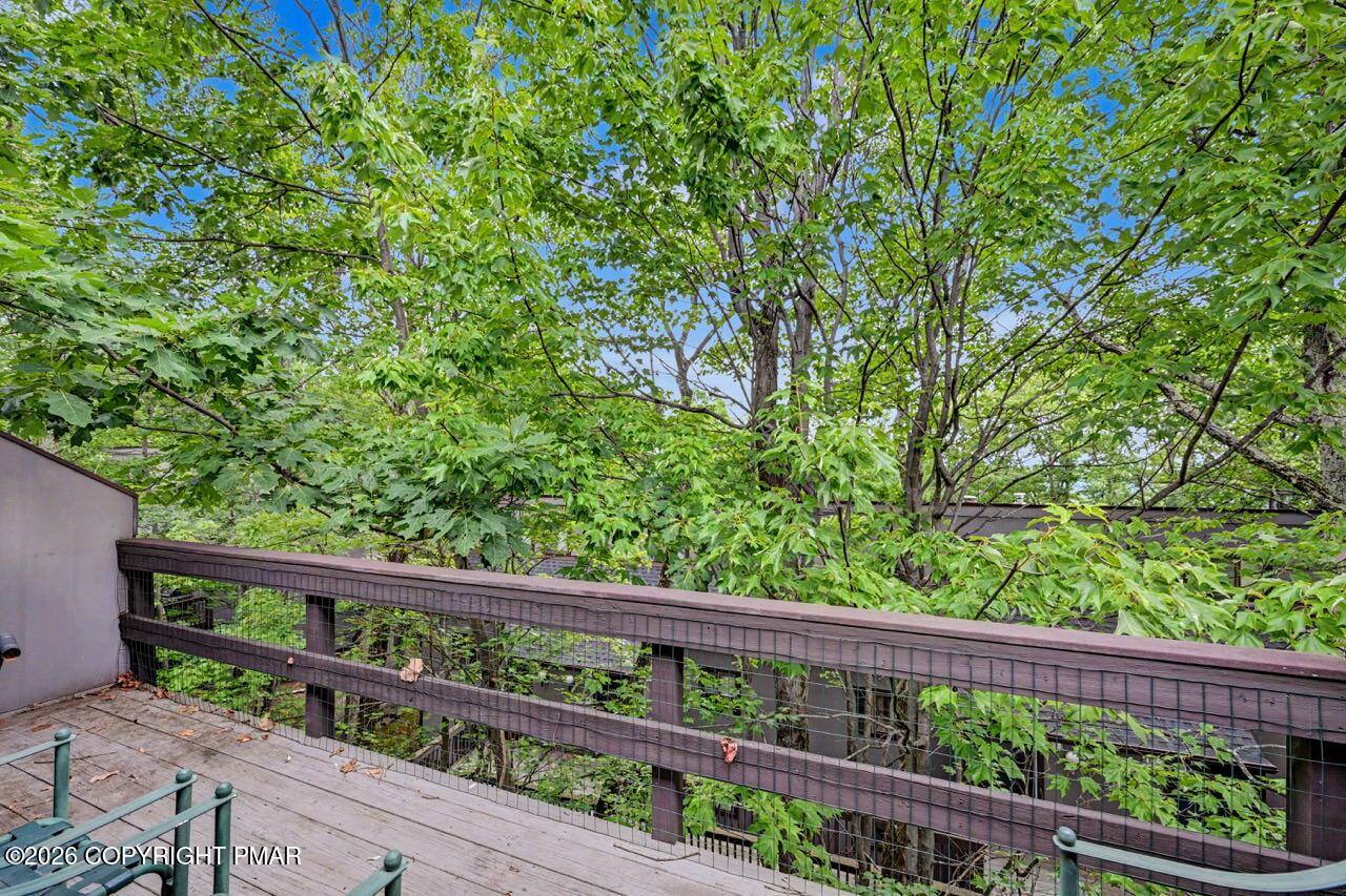 129 Cross Country Lane Property Photo 38
