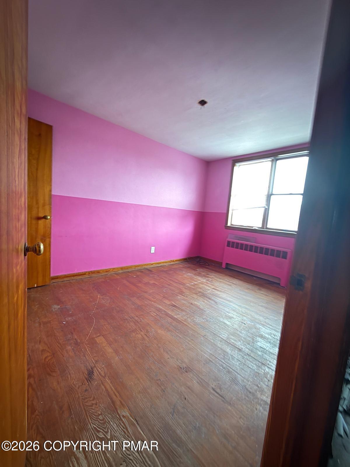 1 E Market Street Property Photo 22