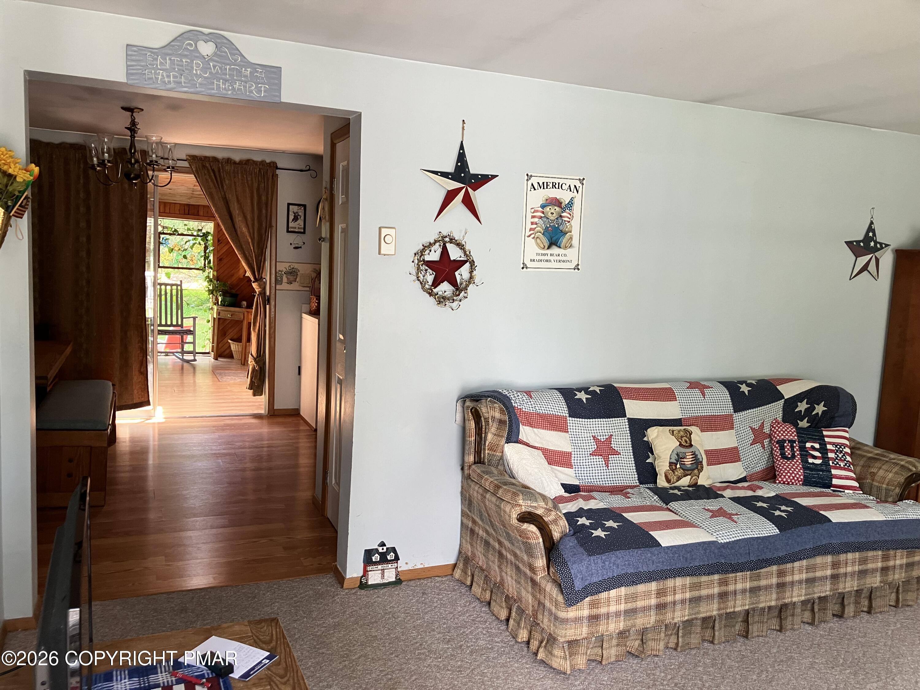 338 Mountain Road Property Photo 4