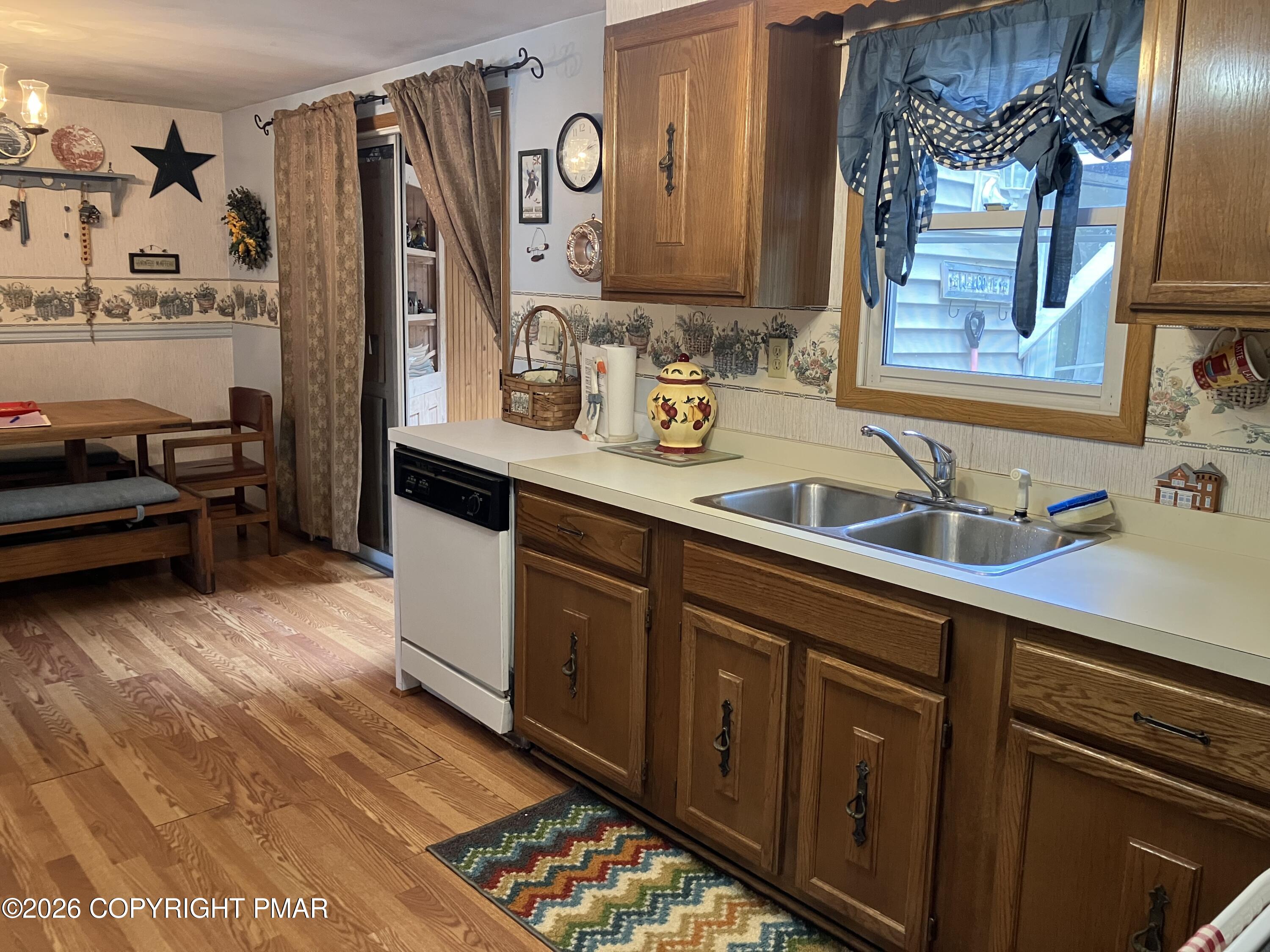 338 Mountain Road Property Photo 8