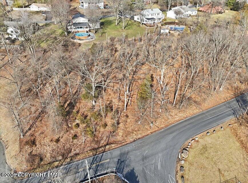 520 Edgemont Road Property Photo 7