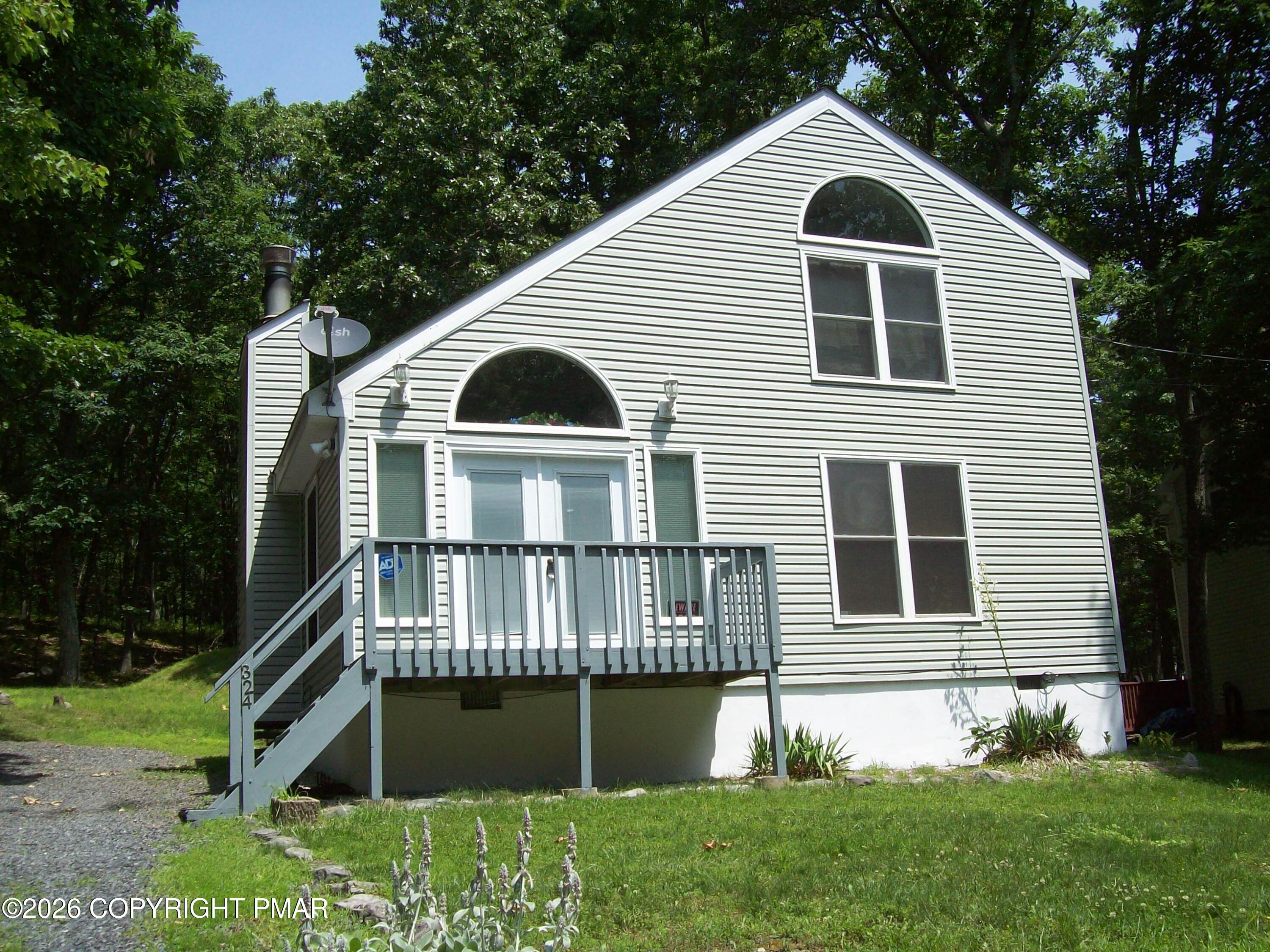324 Whippoorwill Drive Property Photo 1