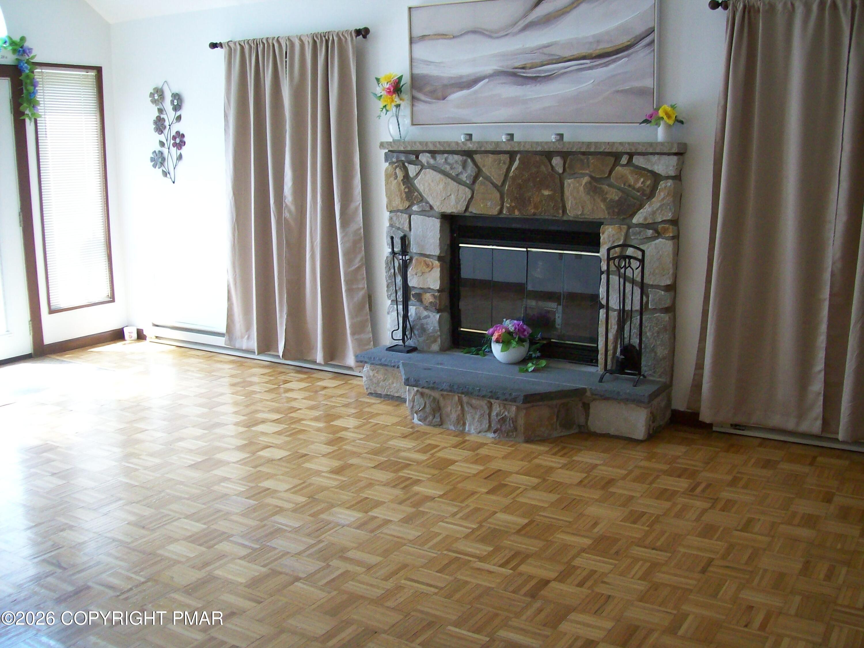 324 Whippoorwill Drive Property Photo 6