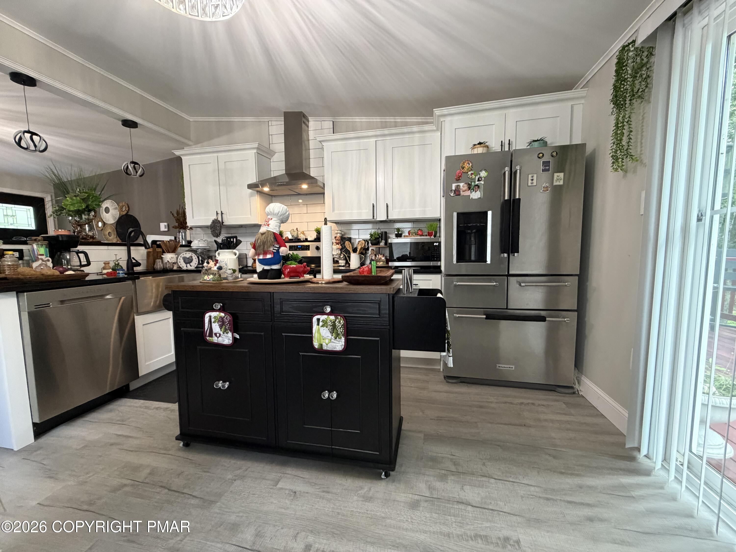 4469 Pine Ridge Drive W Property Photo 12