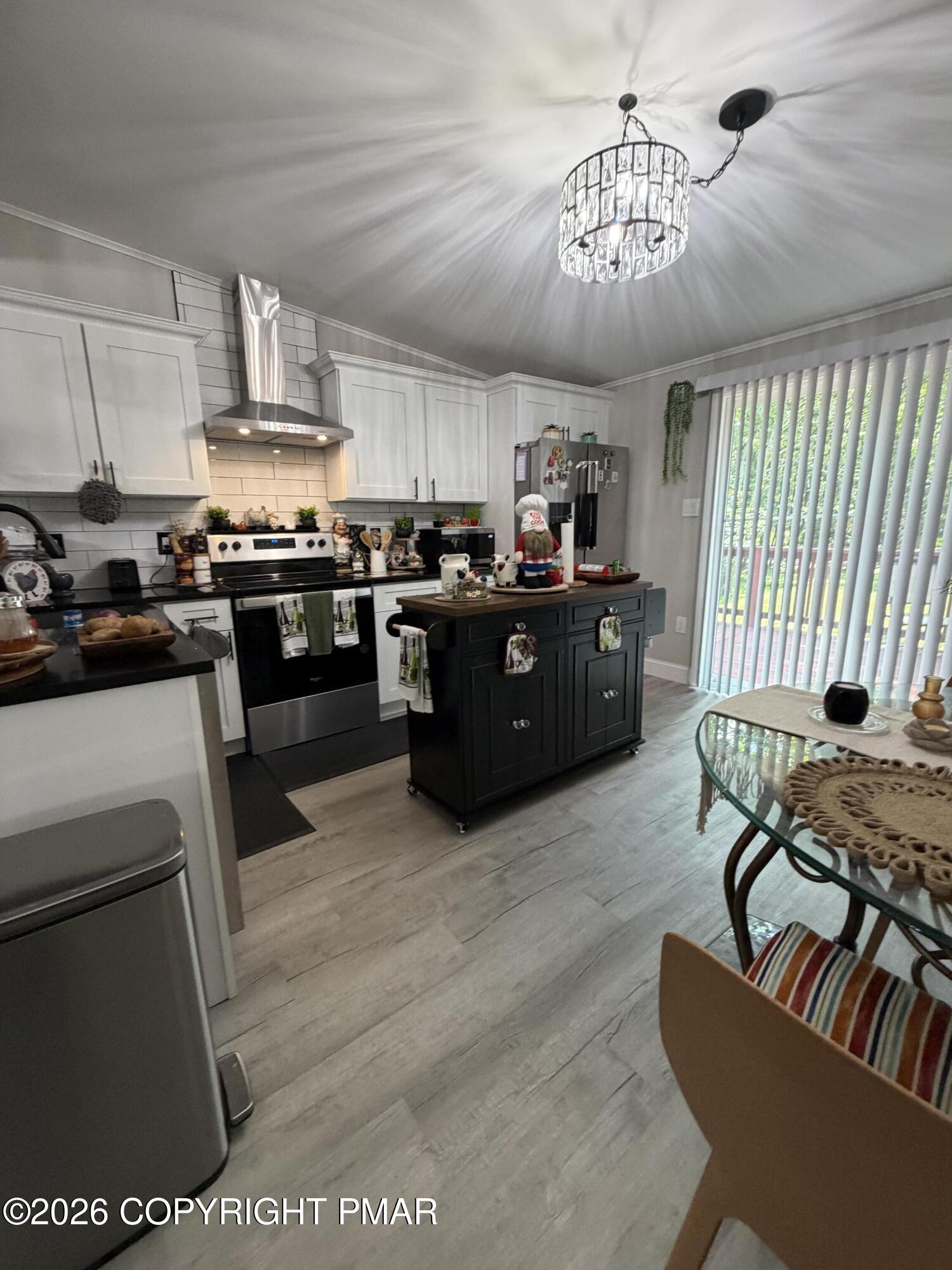 4469 Pine Ridge Drive W Property Photo 15