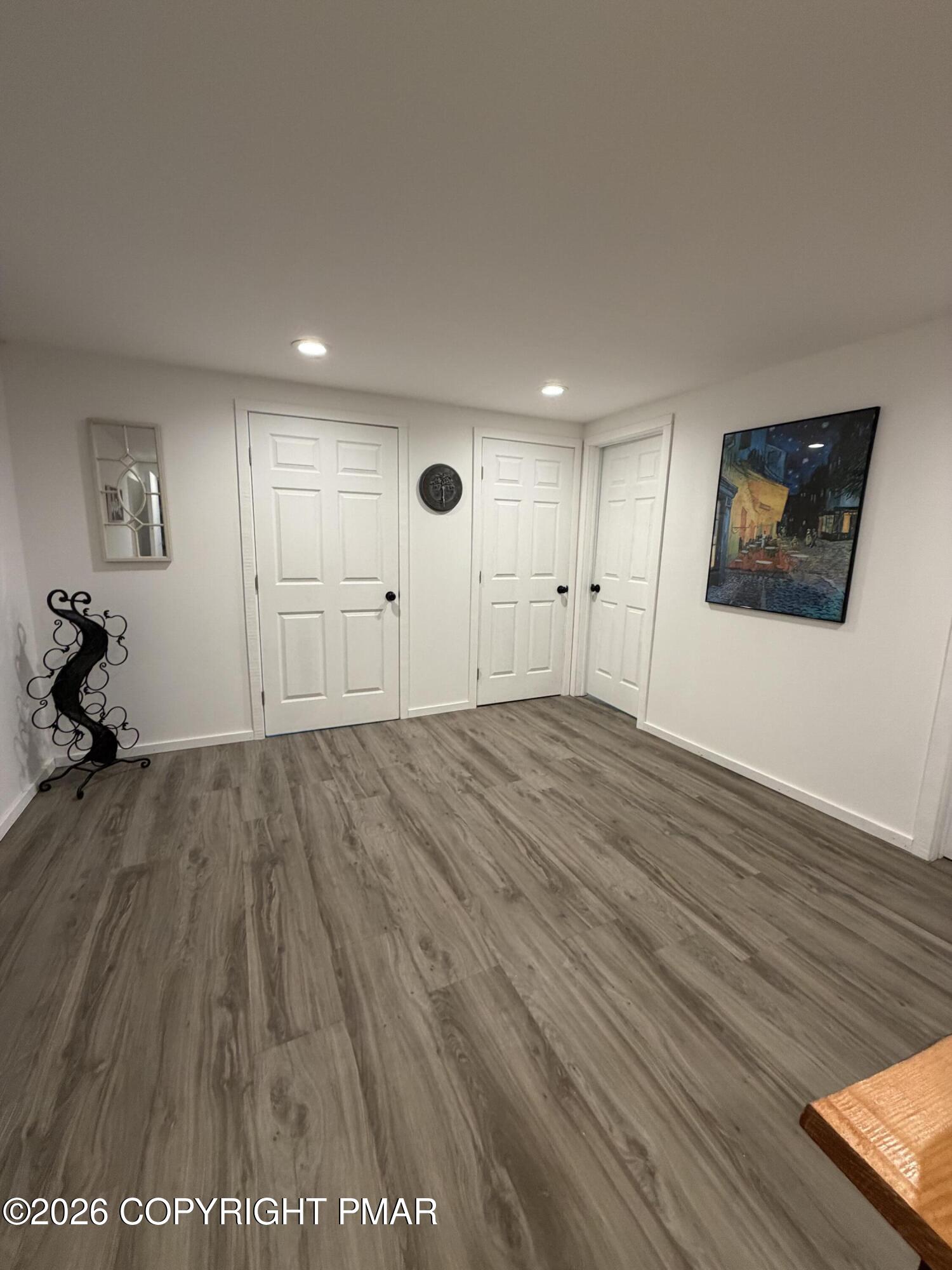 4469 Pine Ridge Drive W Property Photo 29