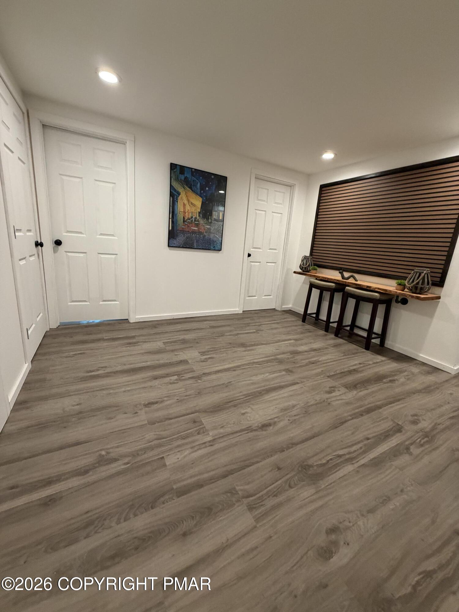 4469 Pine Ridge Drive W Property Photo 30