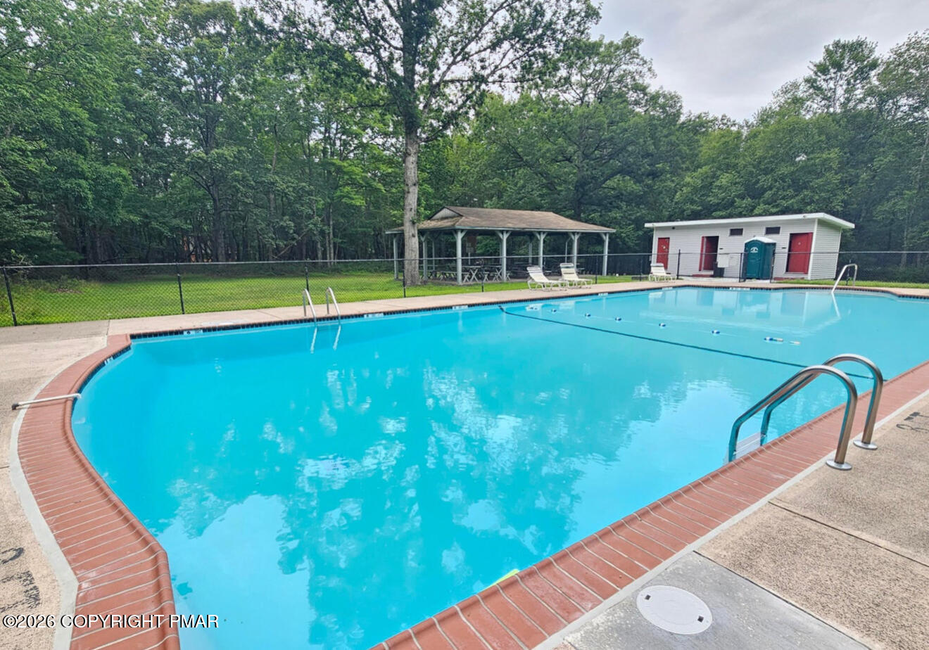466 Big Oak Rd Road Property Photo 2