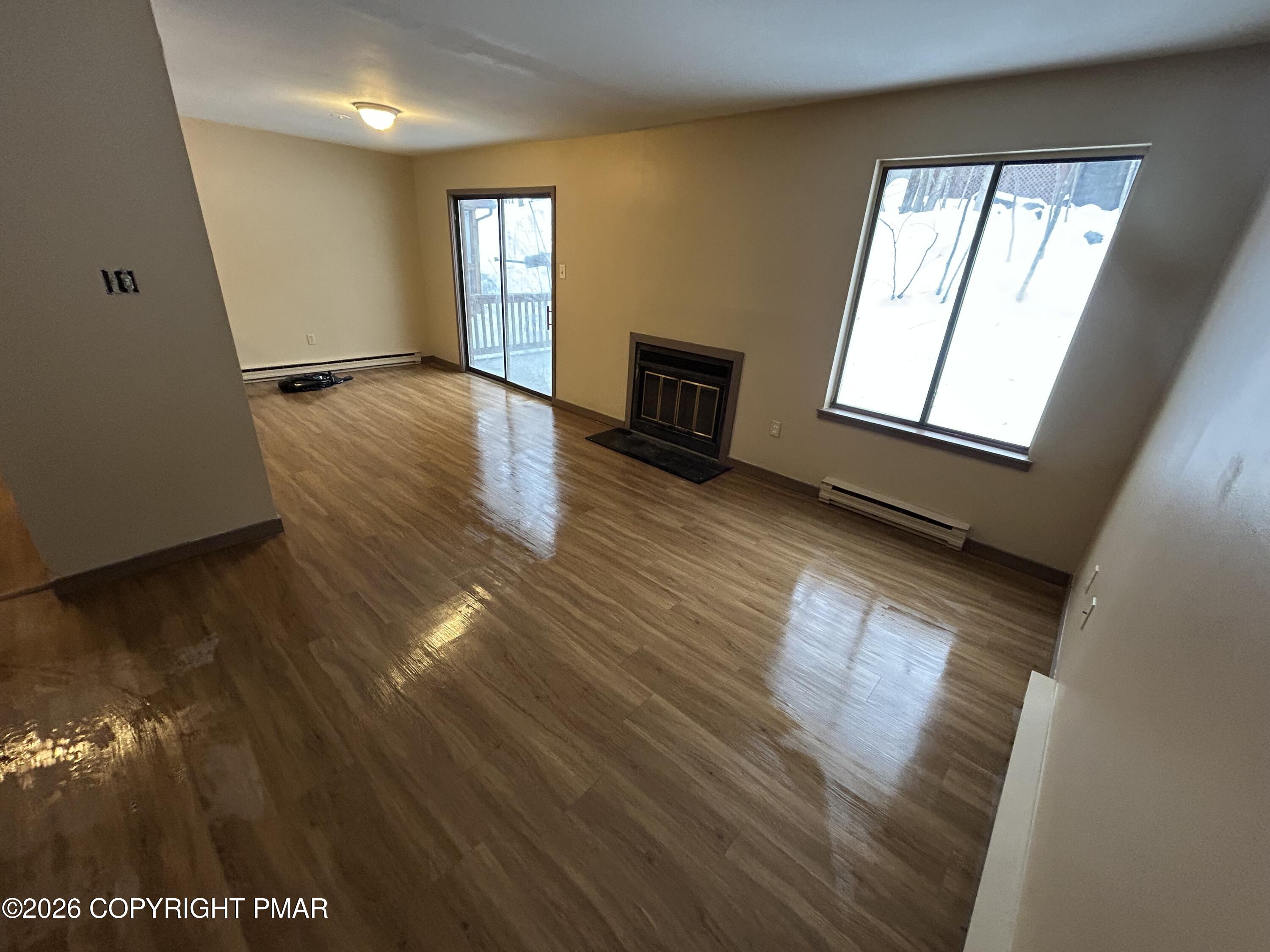 234 Sedburgh Court Property Photo 4