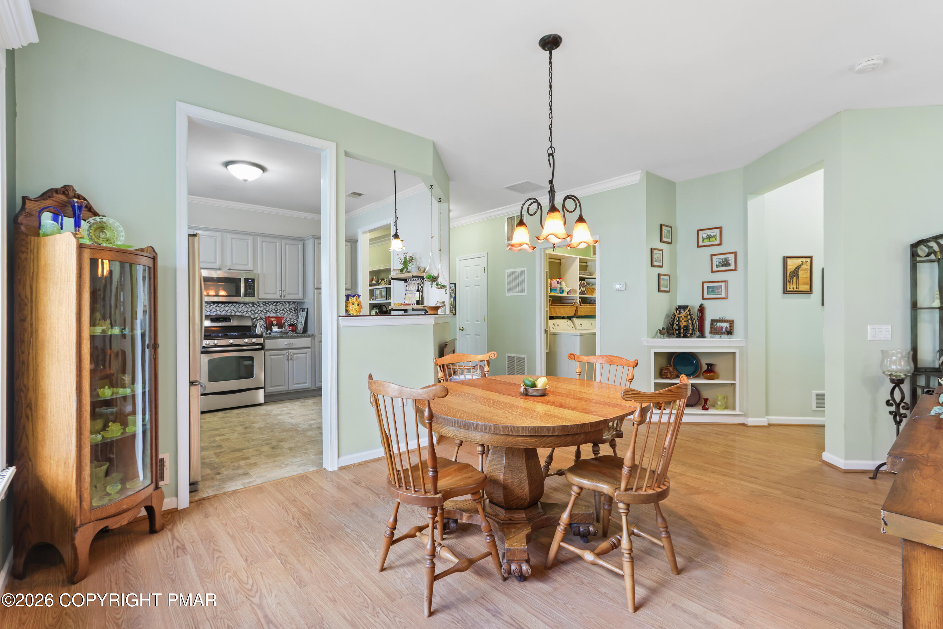 46 Glenmoor Circle N Property Photo 11
