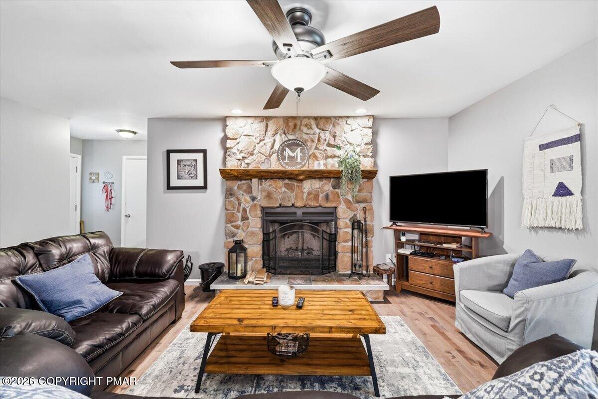 4203 Forest Drive Property Photo 10