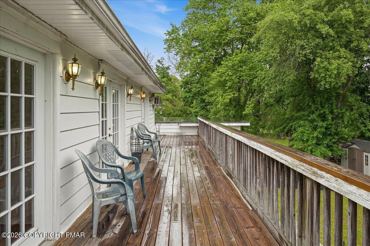 310 Albert Road Property Photo 25