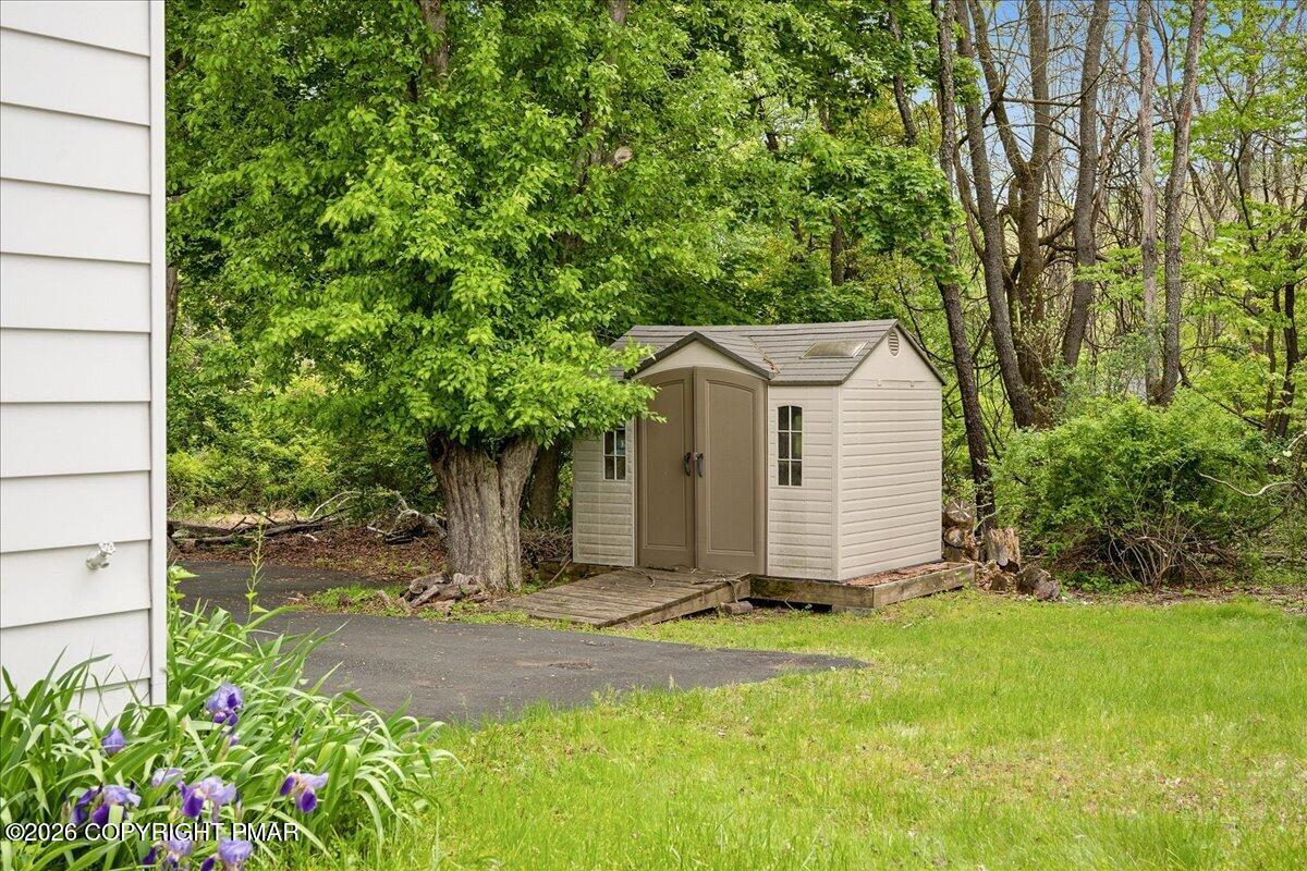 310 Albert Road Property Photo 46