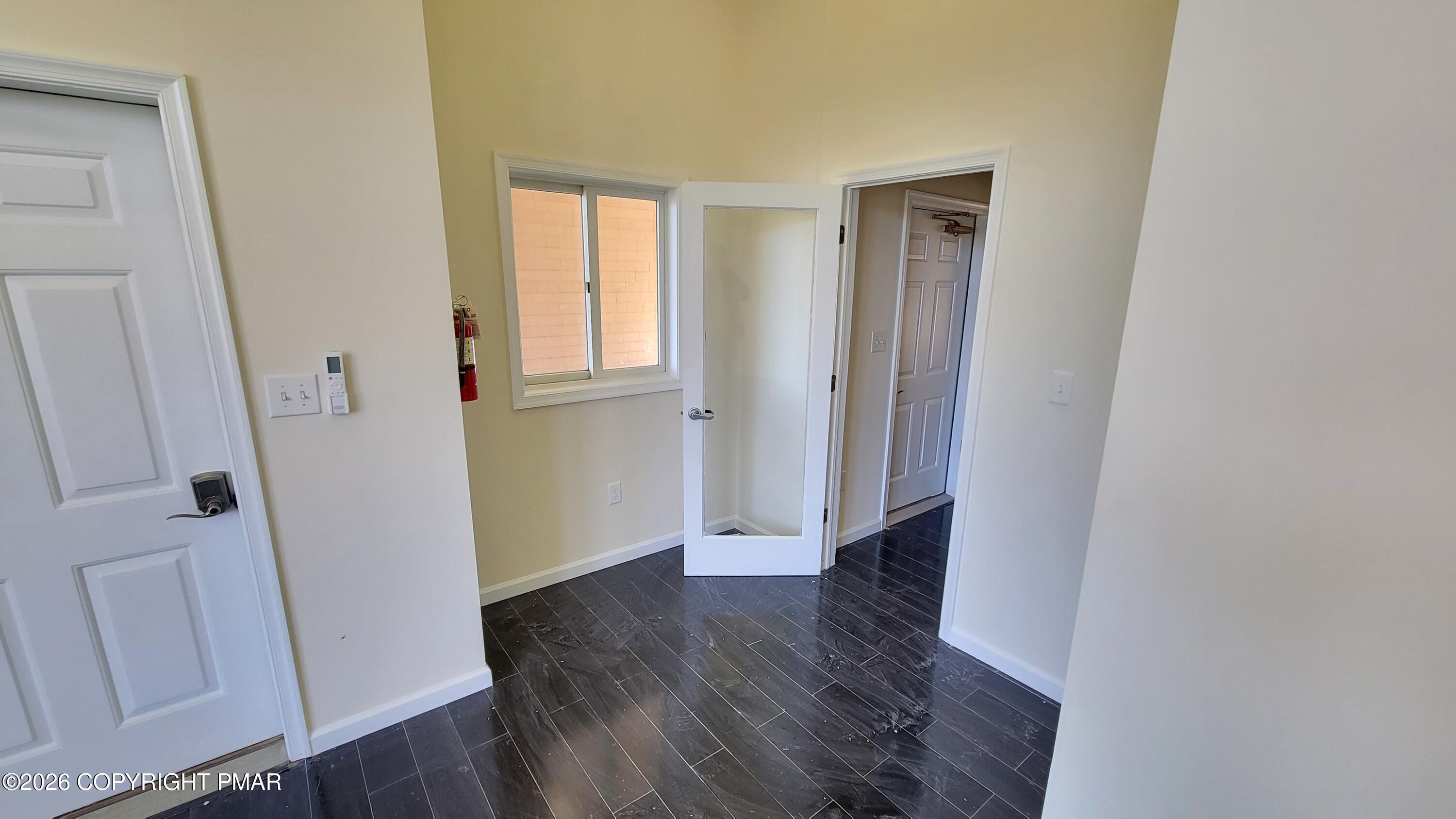 115 Imperial Drive 101 Property Photo 23
