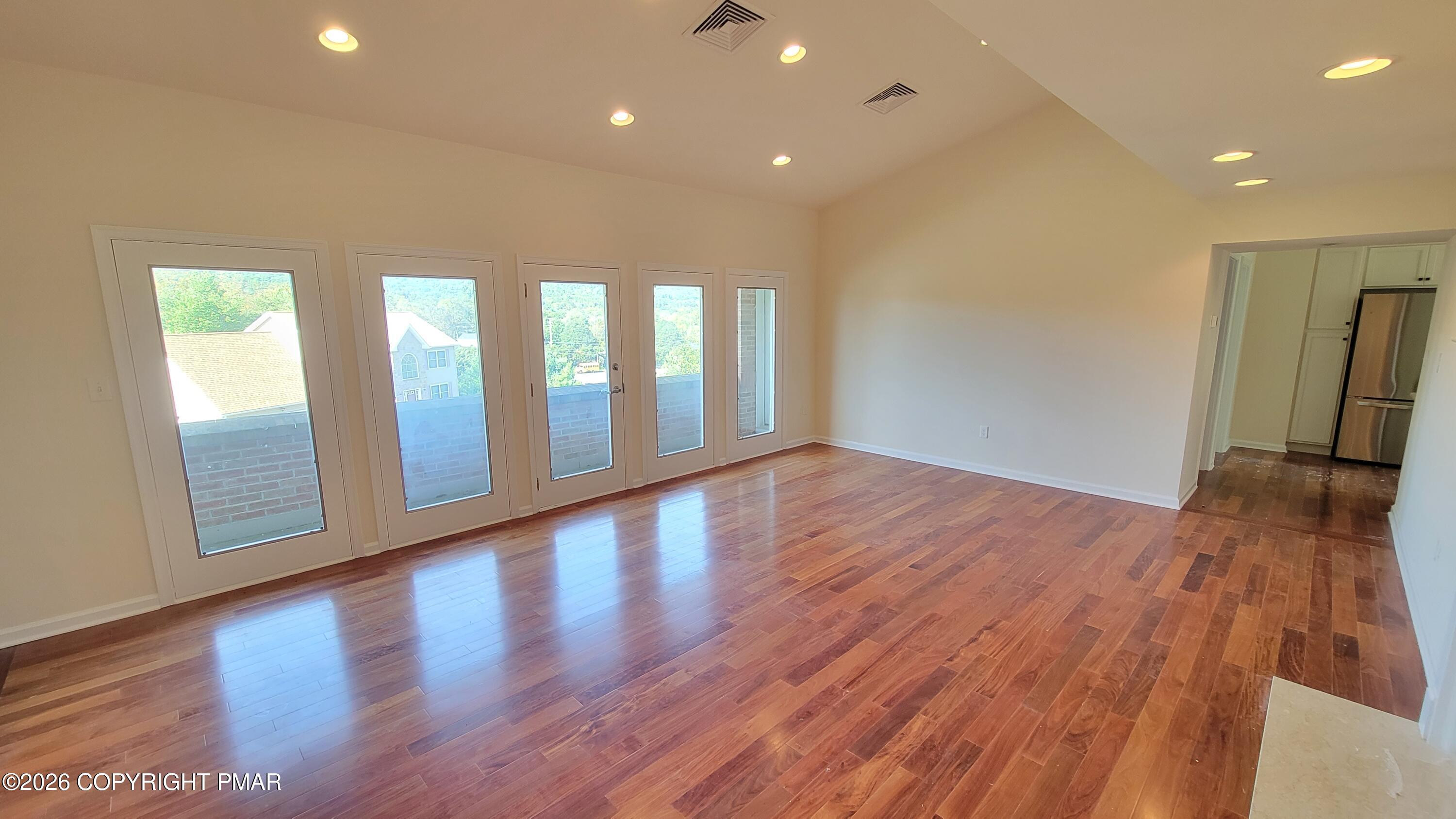 115 Imperial Drive 101 Property Photo 41
