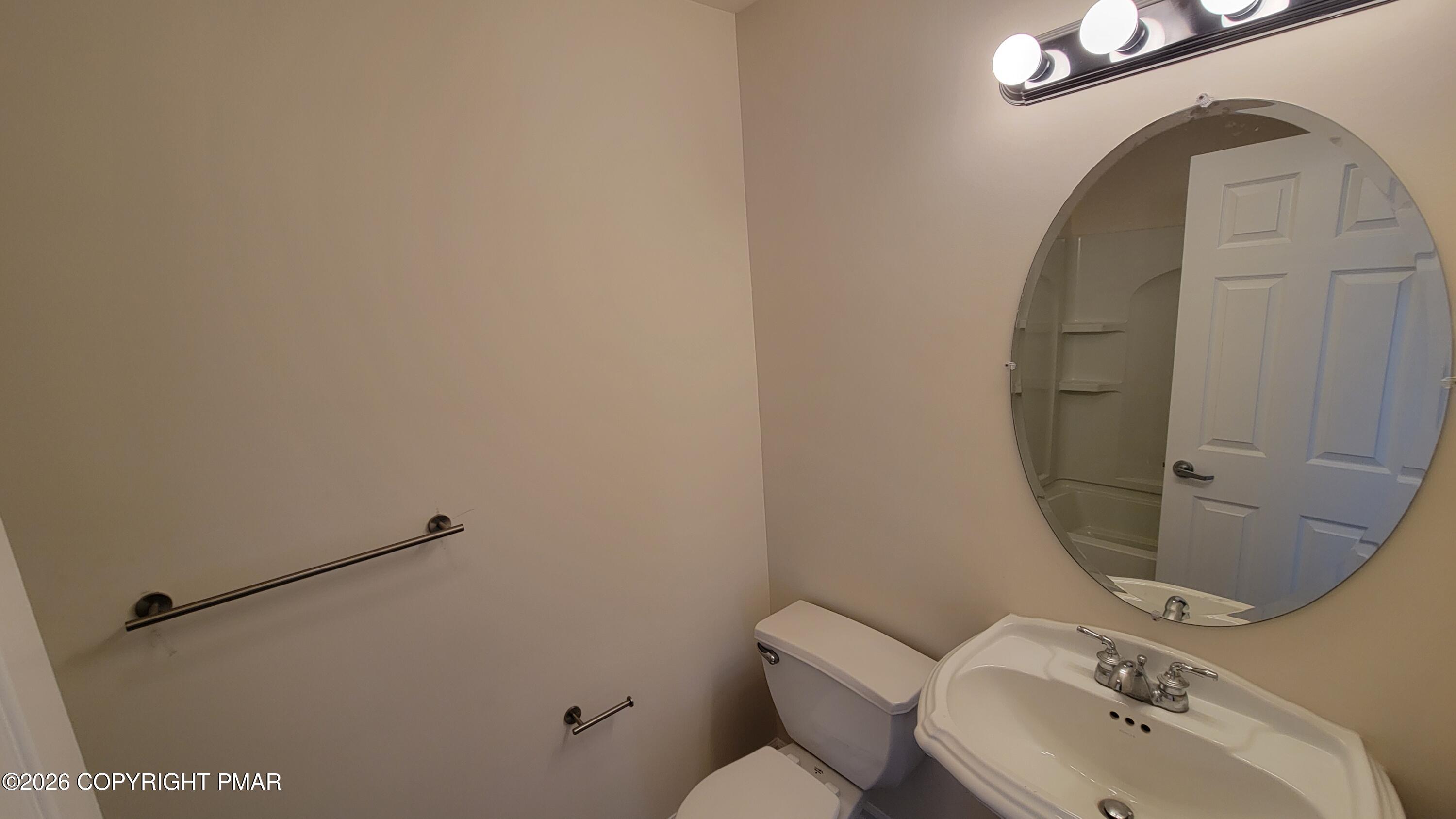 115 Imperial Drive 101 Property Photo 46