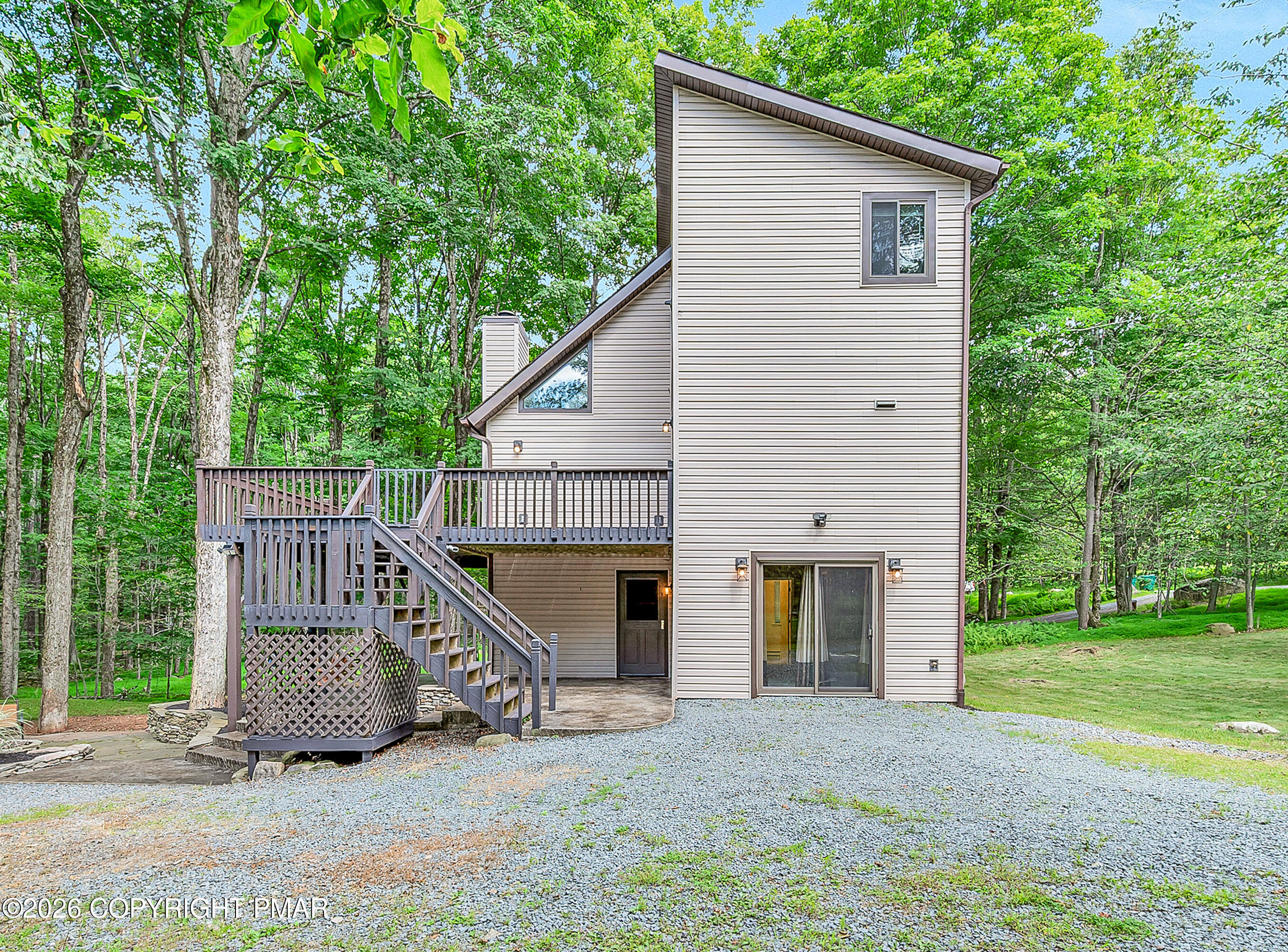 143 Buck Hill Property Photo 1
