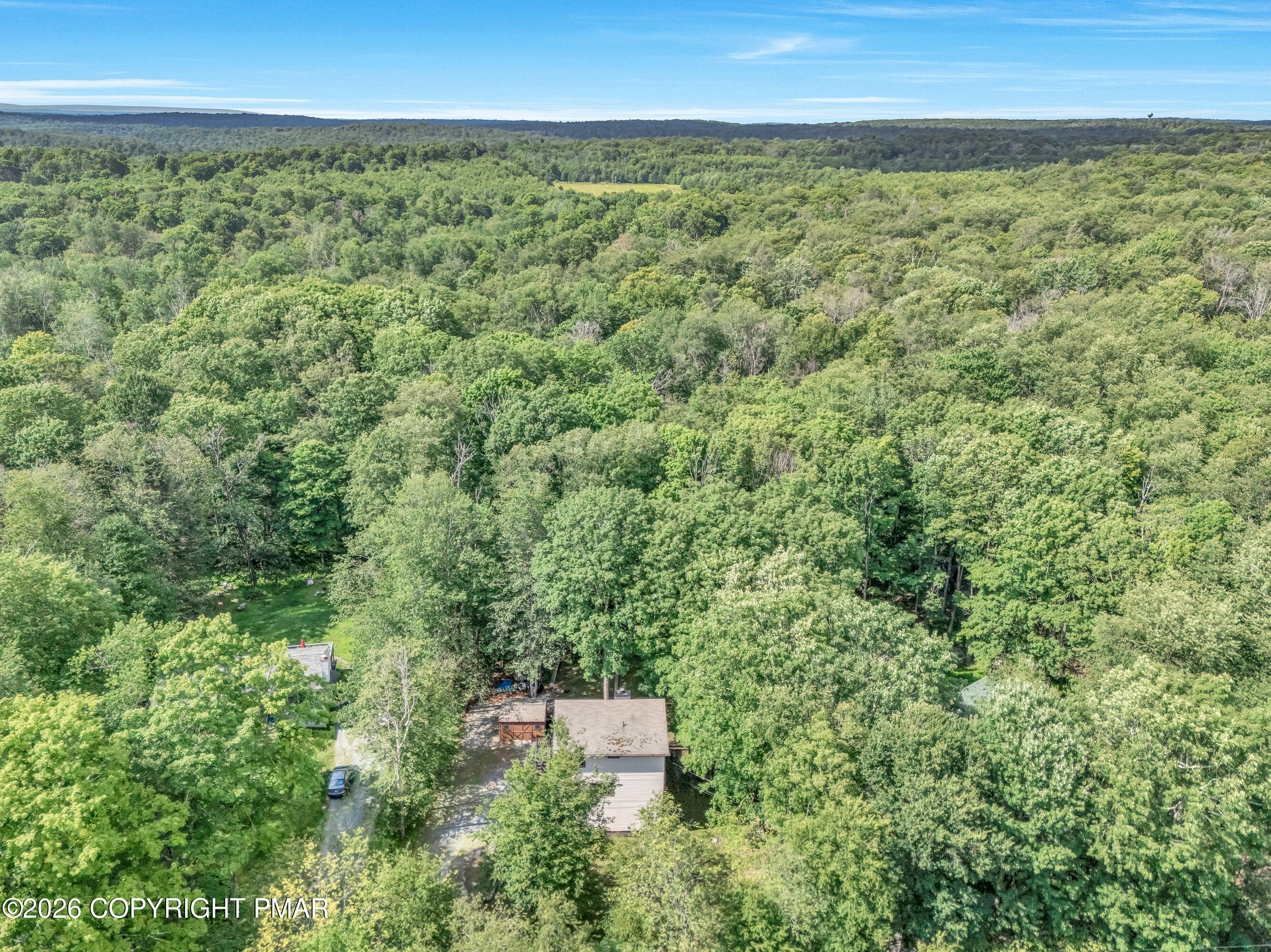 143 Buck Hill Property Photo 4