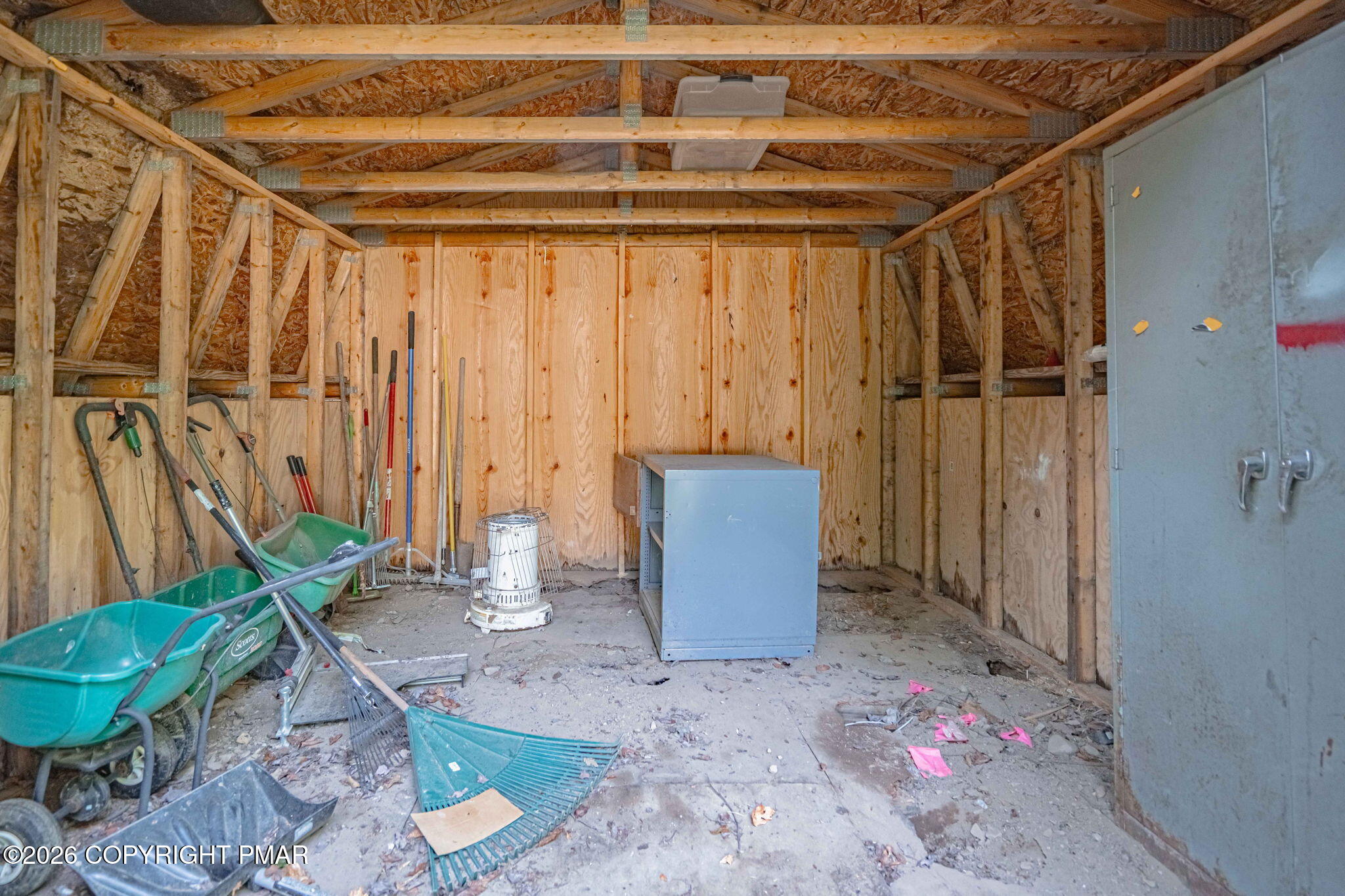 3279 Beech Ridge Drive Property Photo 22