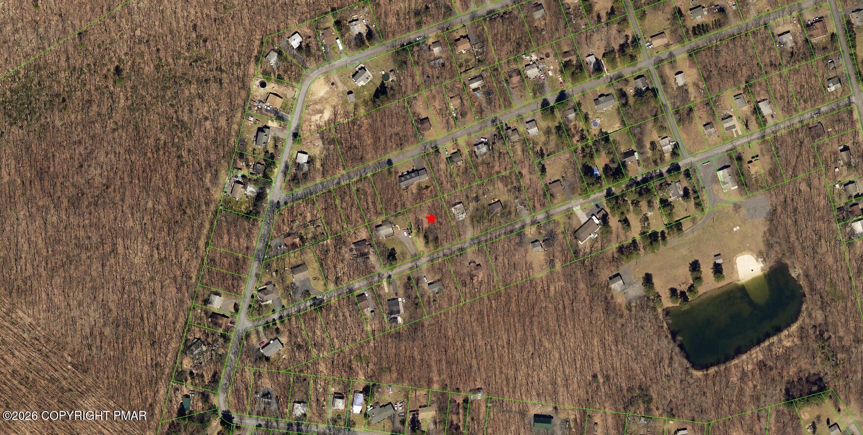 Twin Lake Dr D Drive Property Photo 8