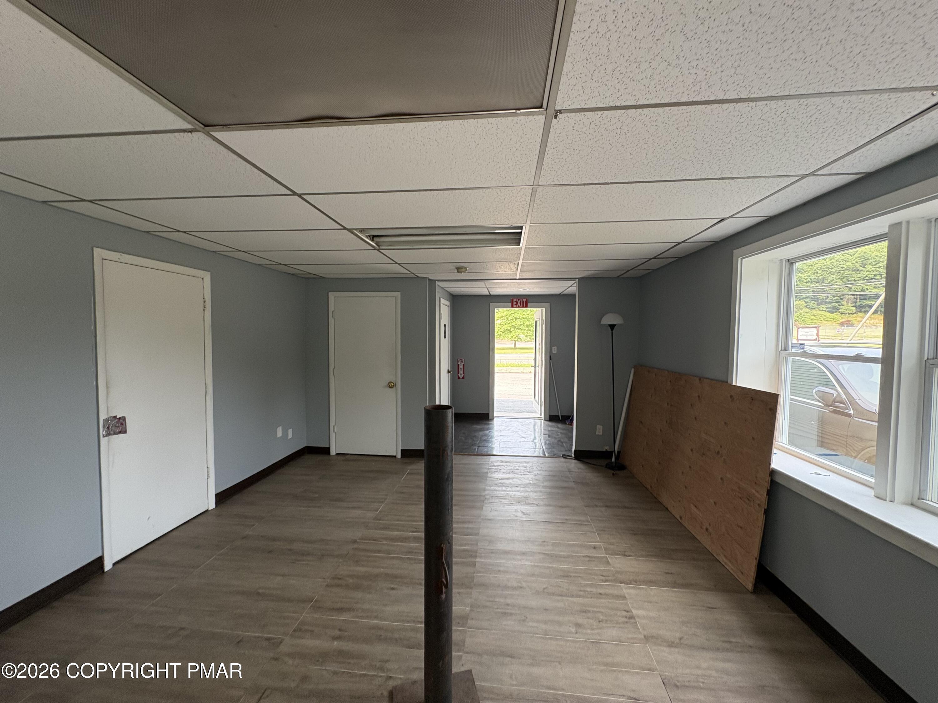 2185 Route 611 100 Property Photo 4