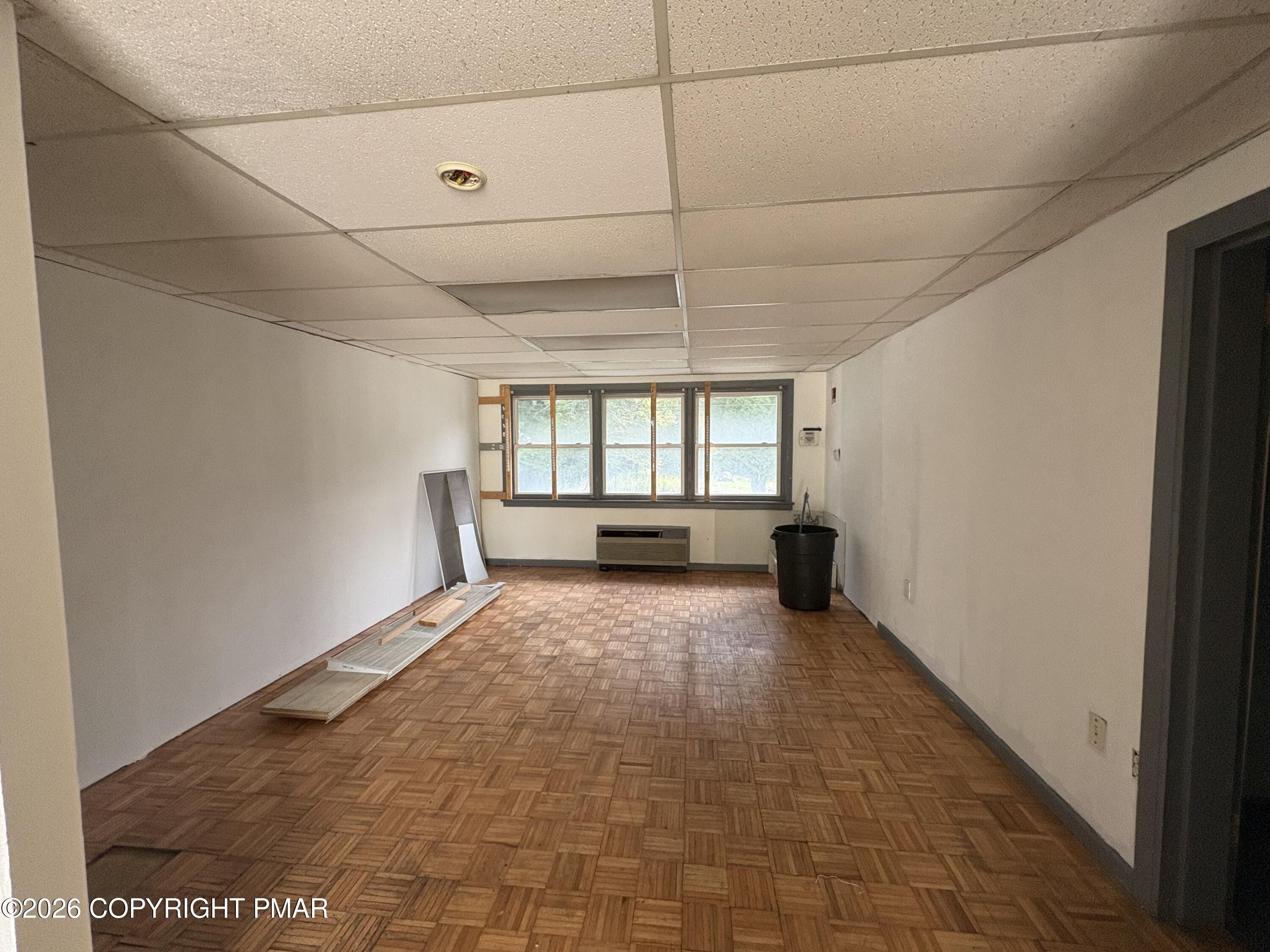 2185 Route 611 104 Property Photo 3
