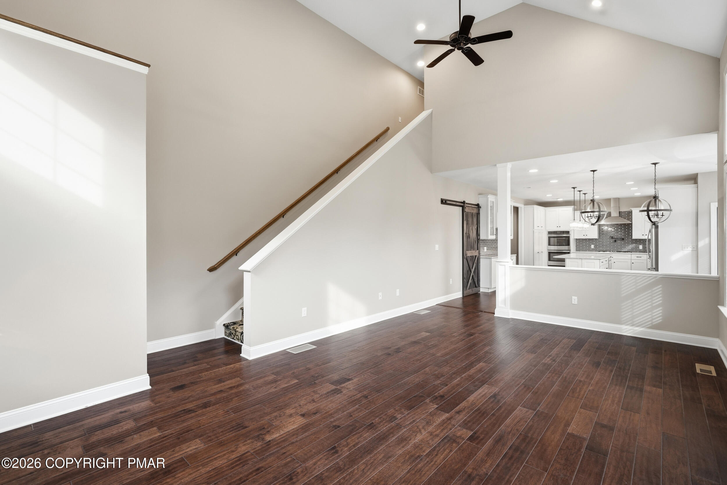 55 Island Court Property Photo 13