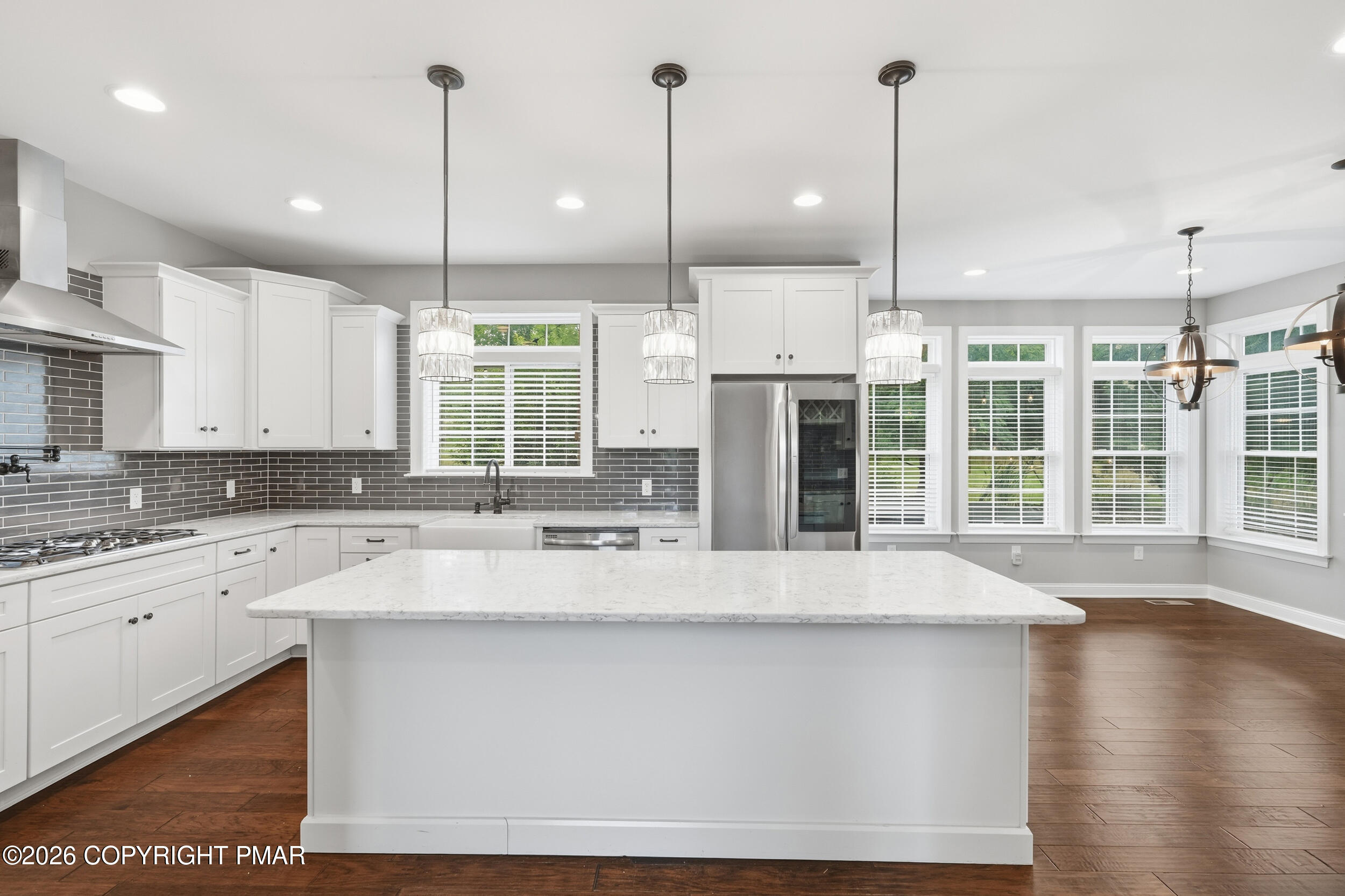 55 Island Court Property Photo 17
