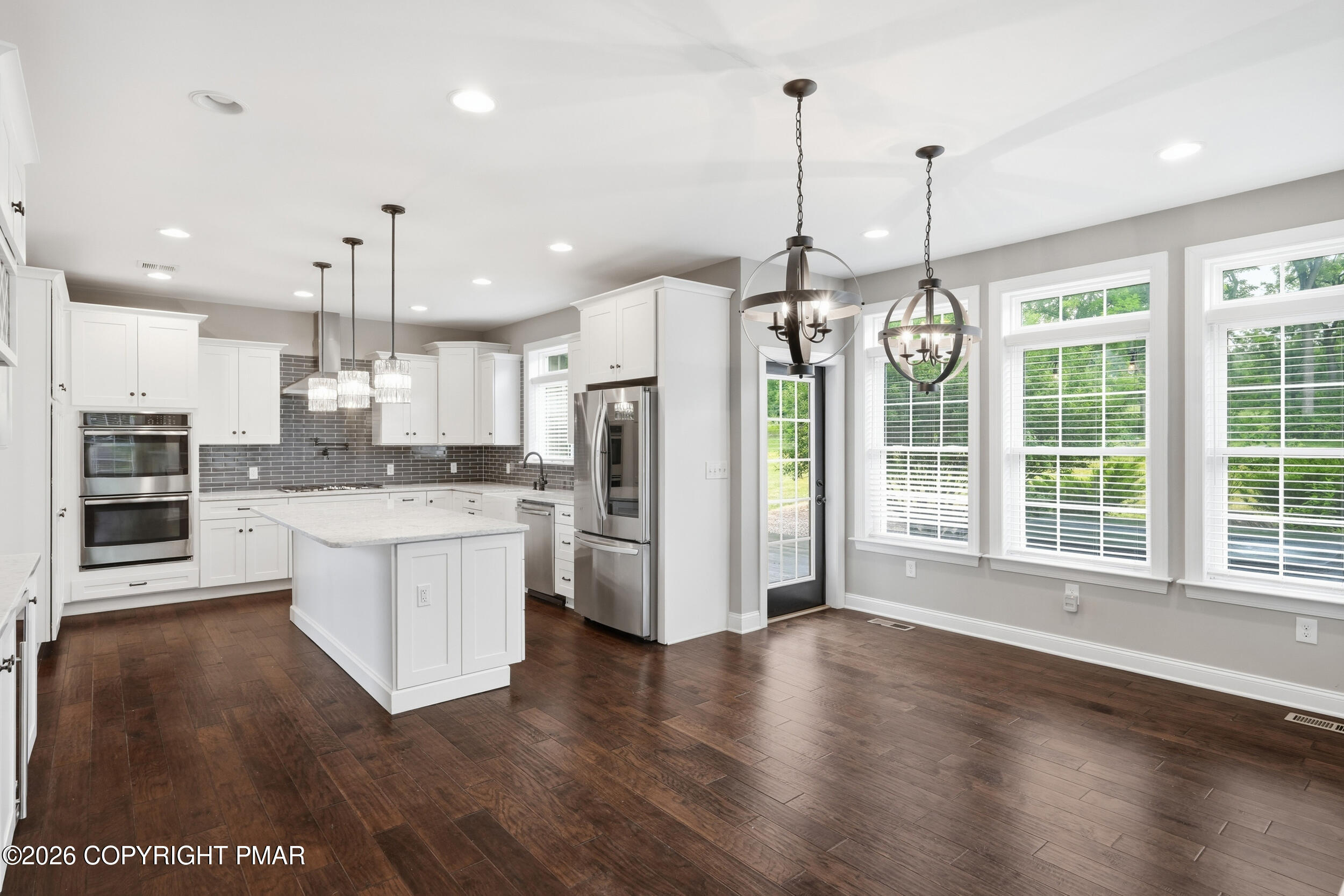 55 Island Court Property Photo 20