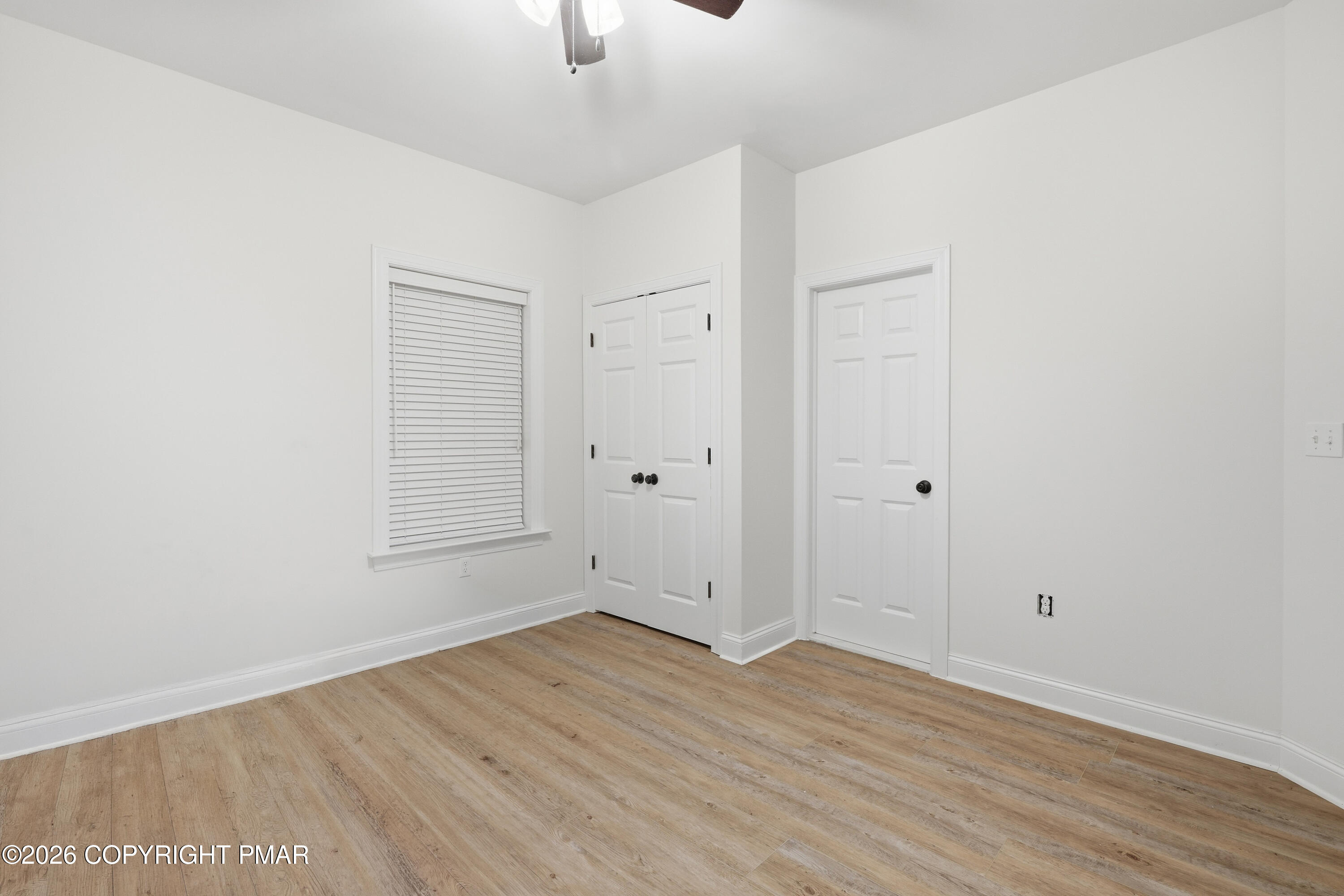 55 Island Court Property Photo 34