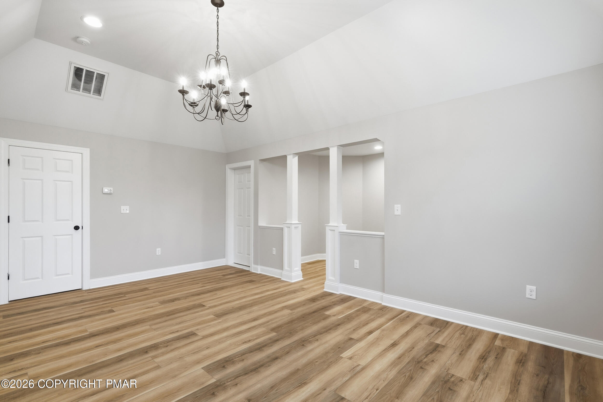 55 Island Court Property Photo 37