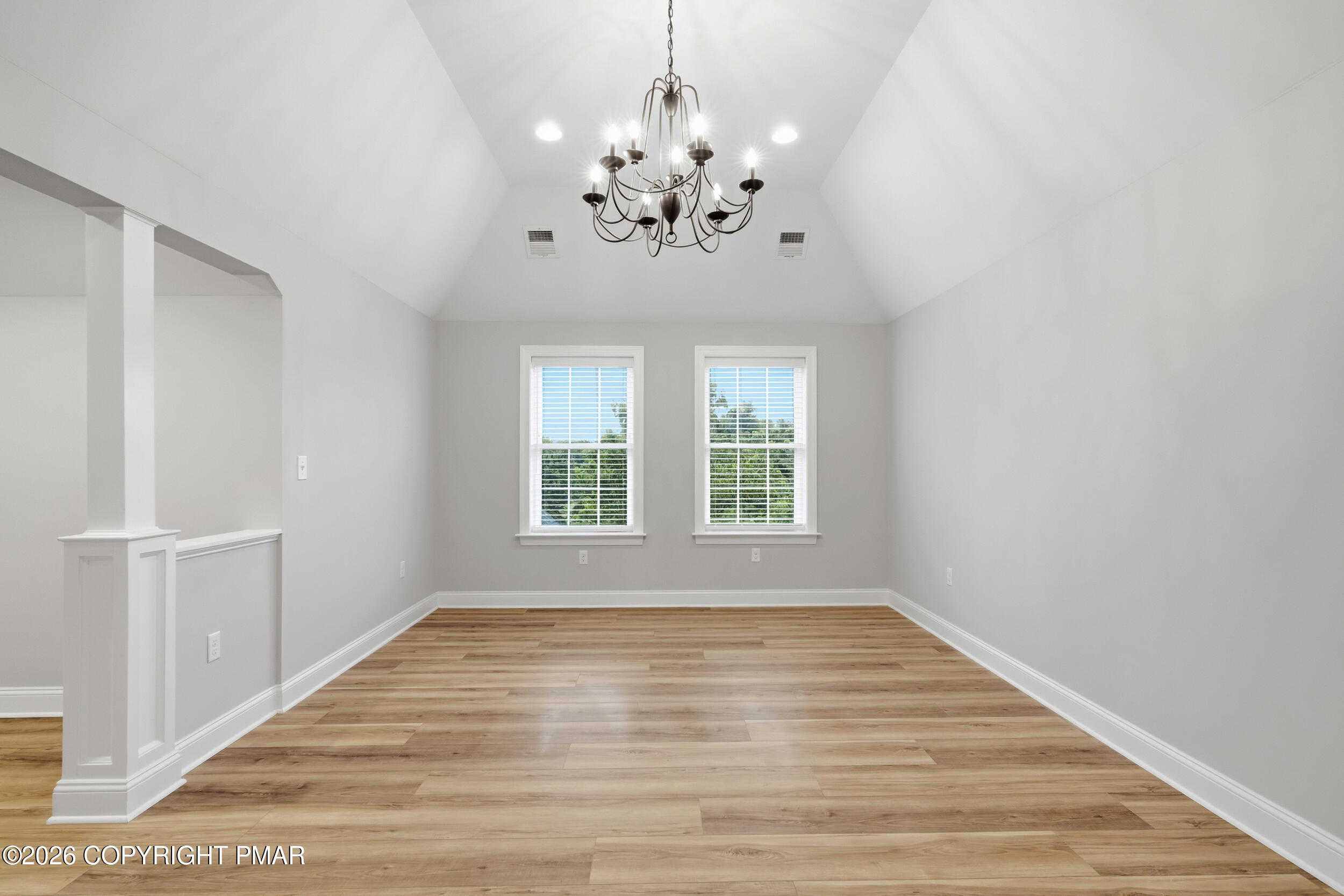 55 Island Court Property Photo 39
