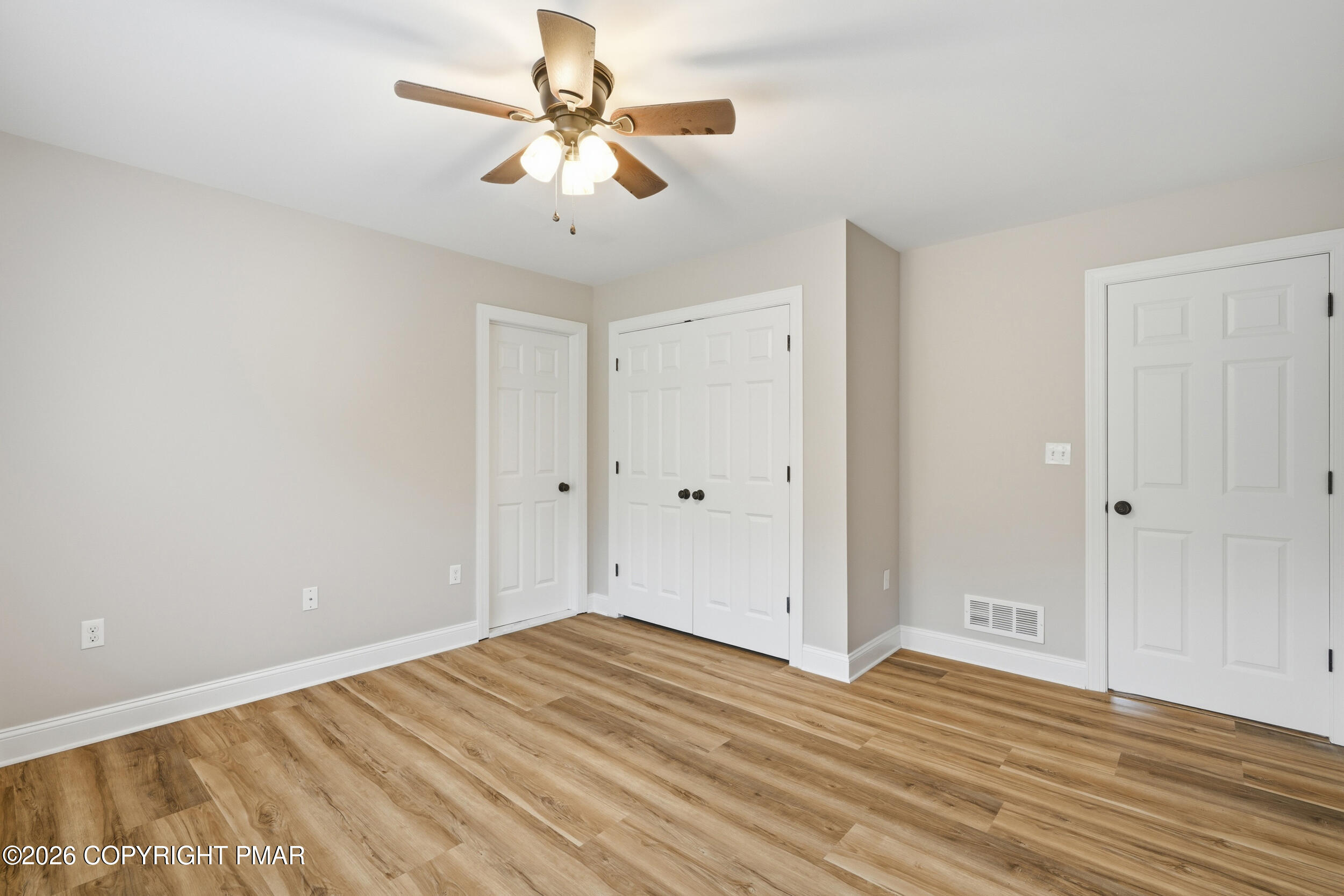 55 Island Court Property Photo 51
